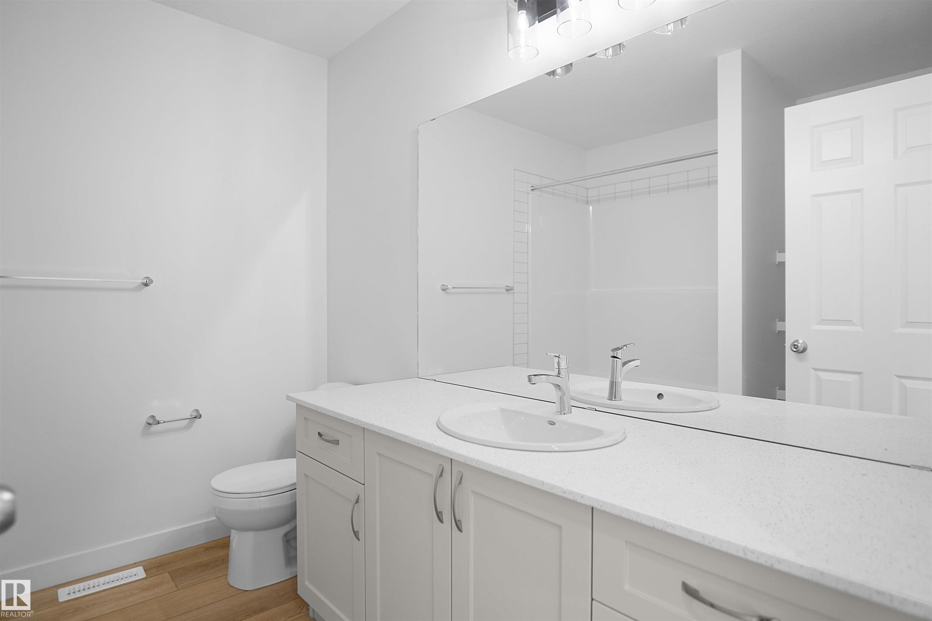 












1535 11 Avenue

,
Edmonton,




AB
T6T 2N5

