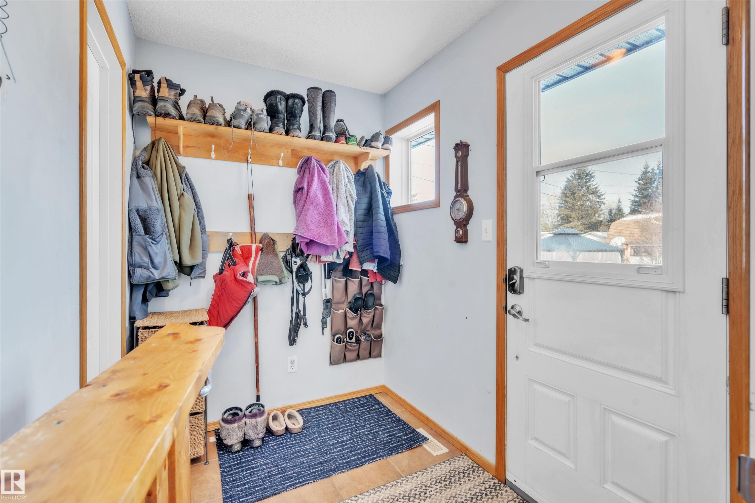 












6108 51 Avenue

,
Cold Lake,




AB
T9M 1T6

