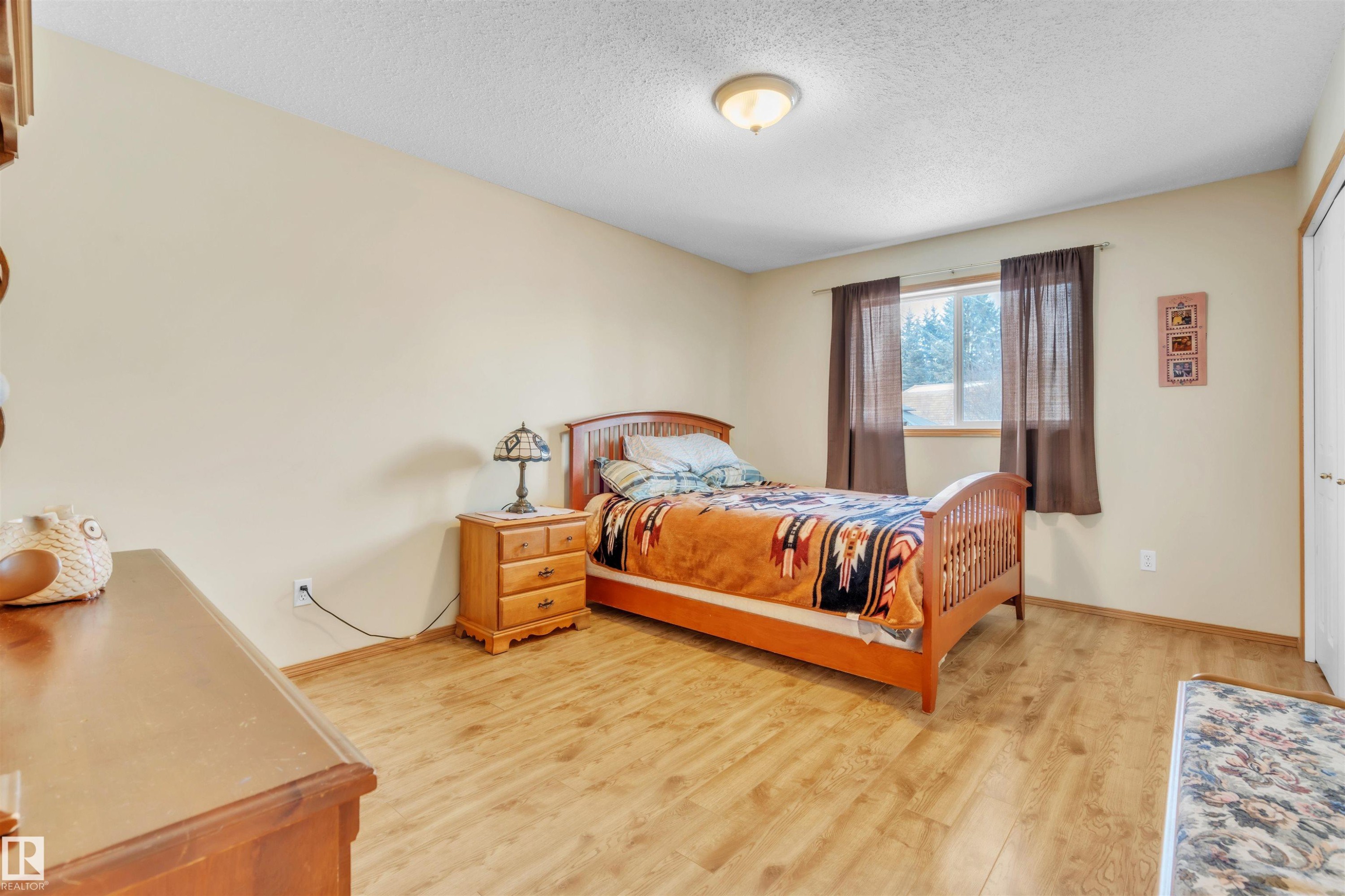 












6108 51 Avenue

,
Cold Lake,




AB
T9M 1T6

