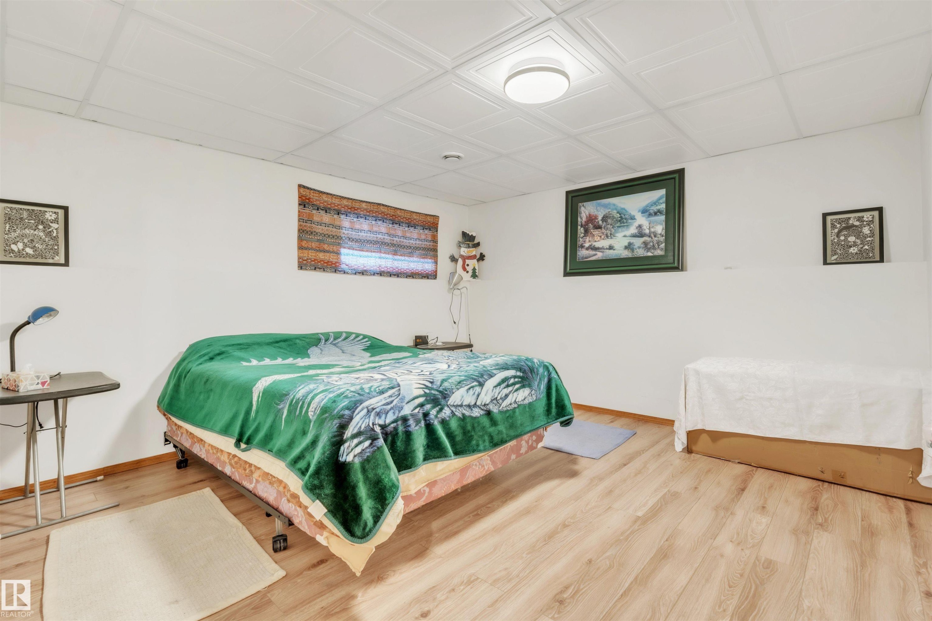 












6108 51 Avenue

,
Cold Lake,




AB
T9M 1T6

