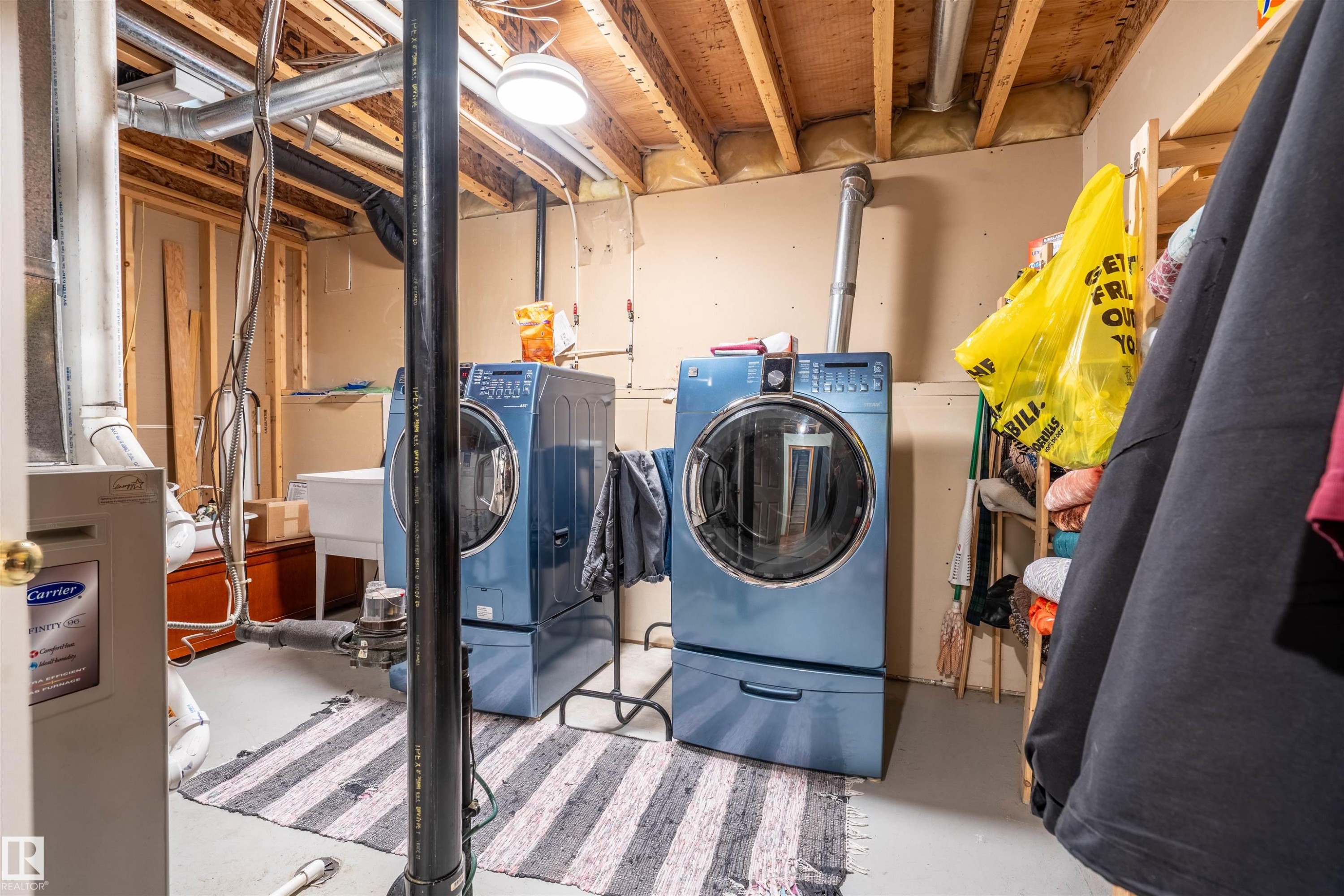 












6108 51 Avenue

,
Cold Lake,




AB
T9M 1T6

