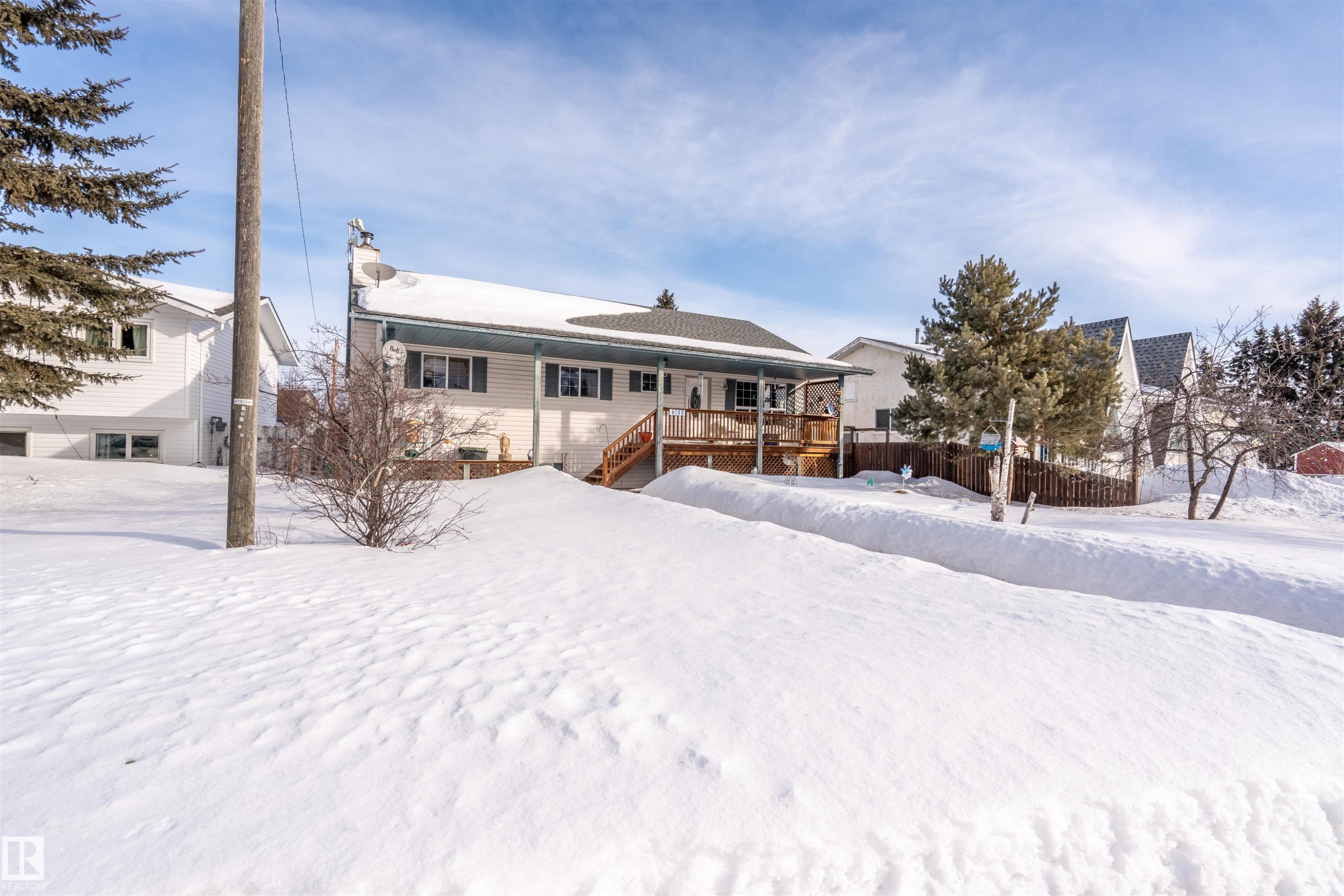 












6108 51 Avenue

,
Cold Lake,




AB
T9M 1T6

