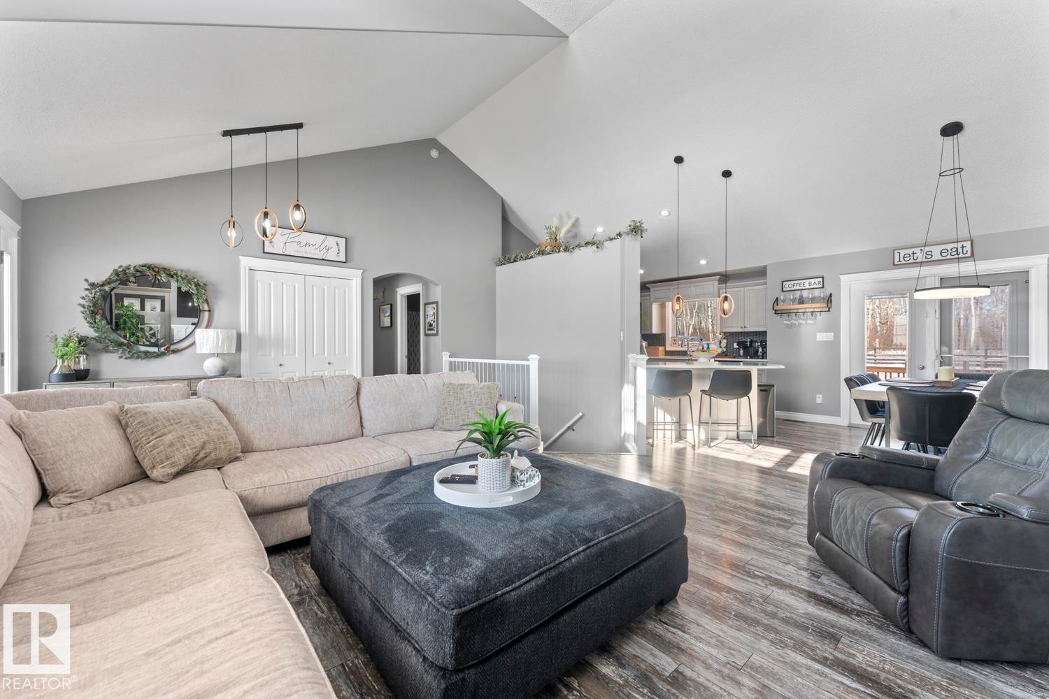 












62230 Range Road 470

,
Rural Bonnyville M.D.,




AB
T9N 0H2

