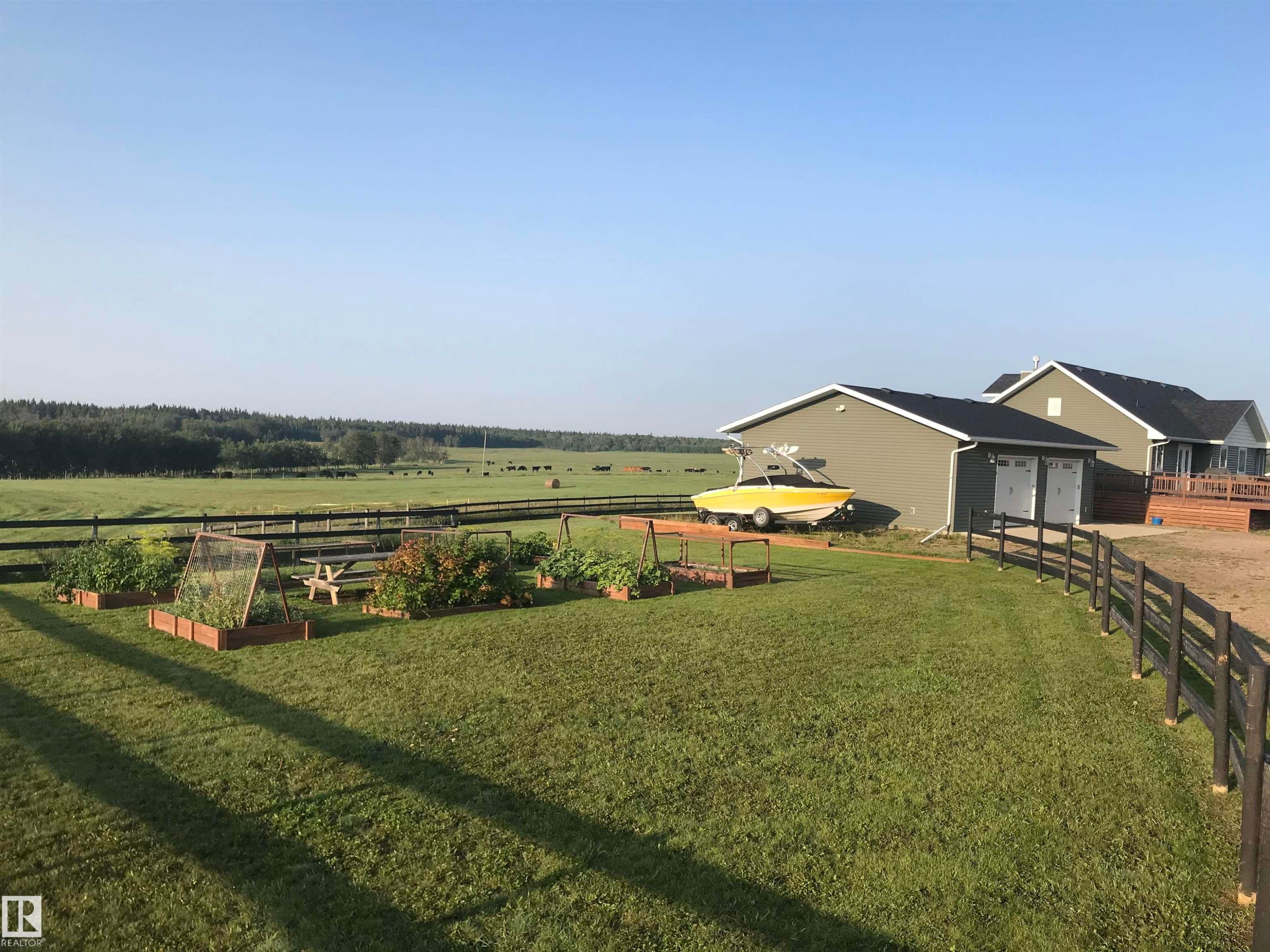 












62230 Range Road 470

,
Rural Bonnyville M.D.,




AB
T9N 0H2

