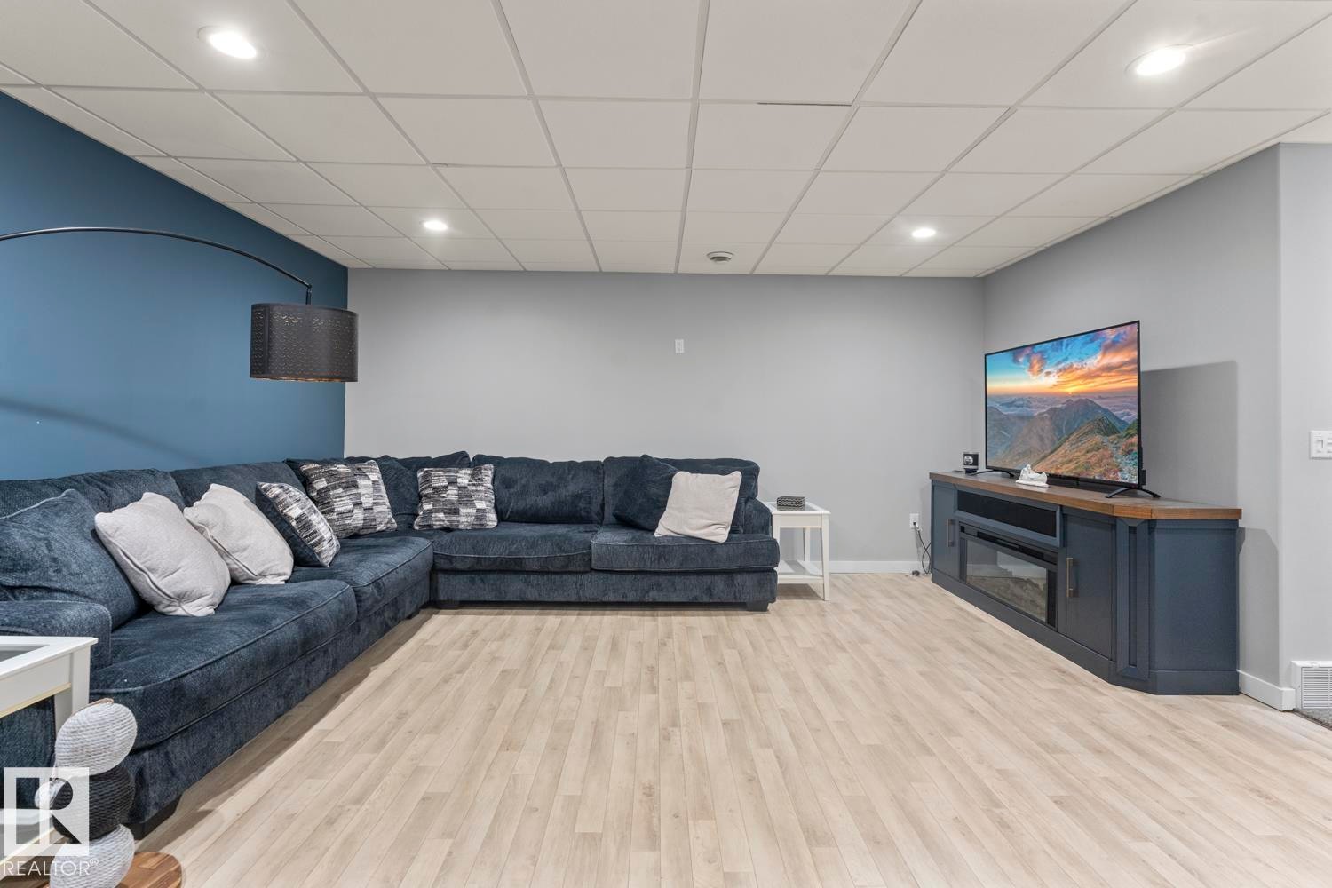 












62230 Range Road 470

,
Rural Bonnyville M.D.,




AB
T9N 0H2

