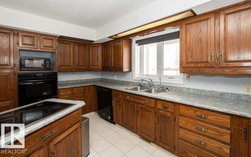 












60329 RG RD 15

,
Rural Westlock County,




AB
T7P 2N9

