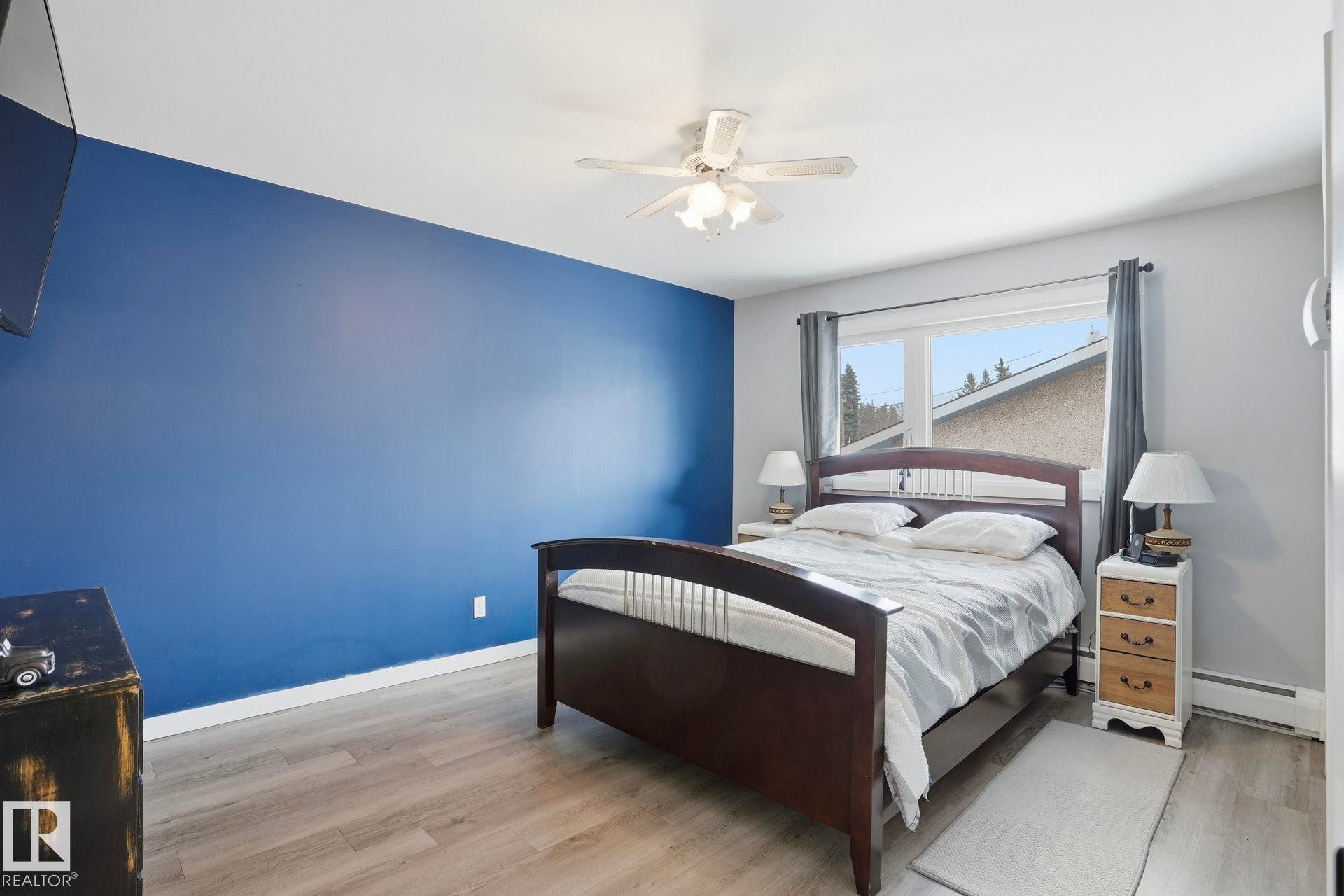 












5403 50 Street

,
Stony Plain,




AB
T7E 1B7

