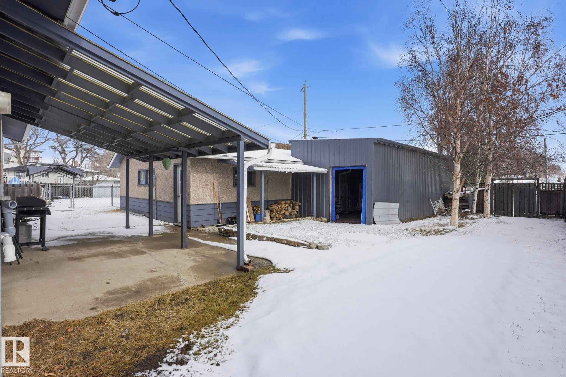 












5403 50 Street

,
Stony Plain,




AB
T7E 1B7

