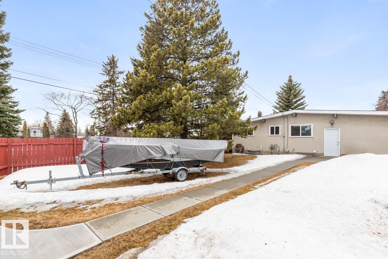 












13437 118 Street

,
Edmonton,




AB
T5E 5L9

