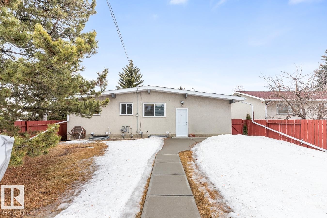 












13437 118 Street

,
Edmonton,




AB
T5E 5L9

