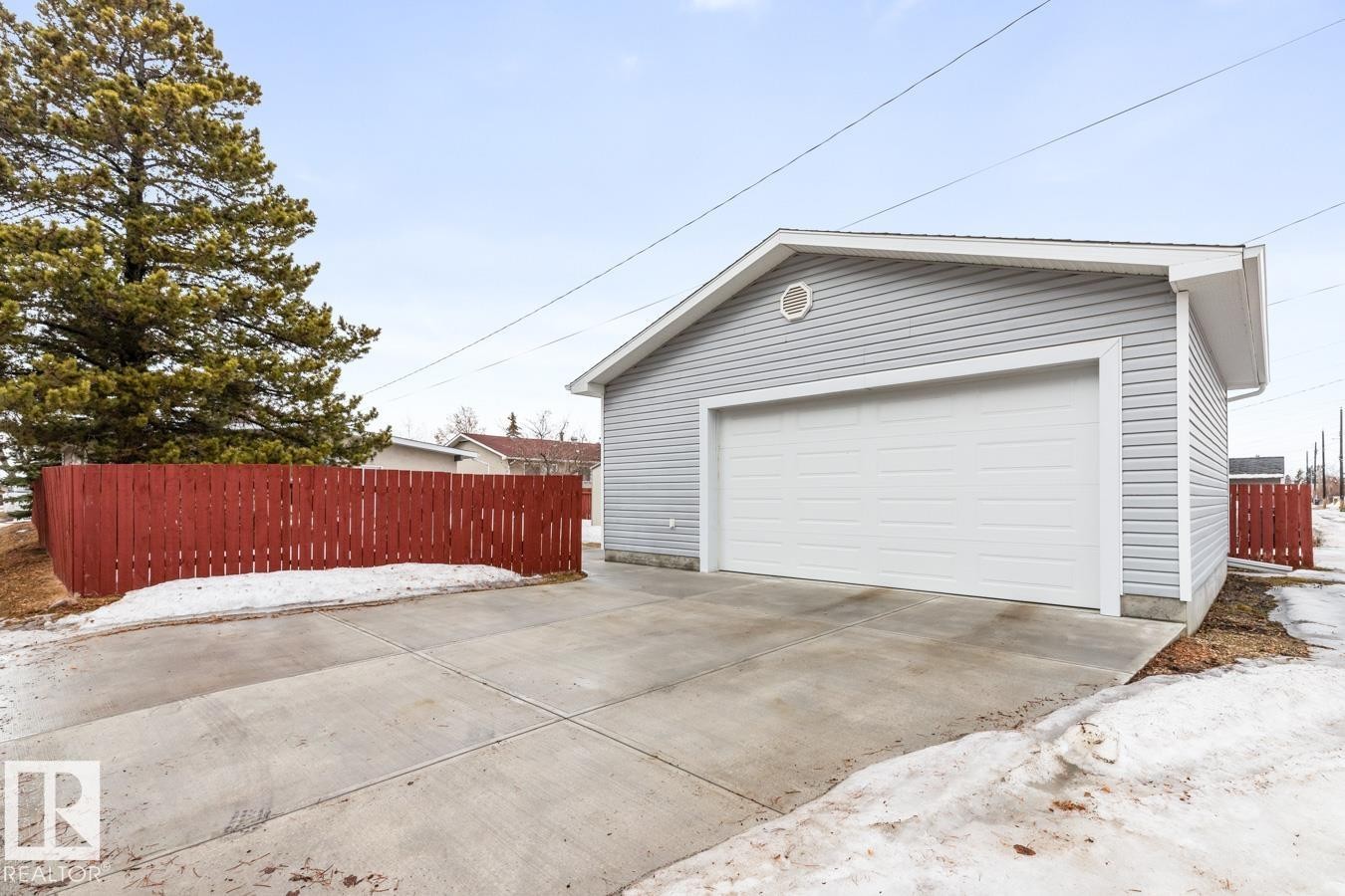 












13437 118 Street

,
Edmonton,




AB
T5E 5L9

