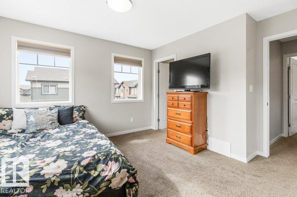 












102 3305 ORCHARDS LINK Link

,
Edmonton,




AB
T6X 2H1

