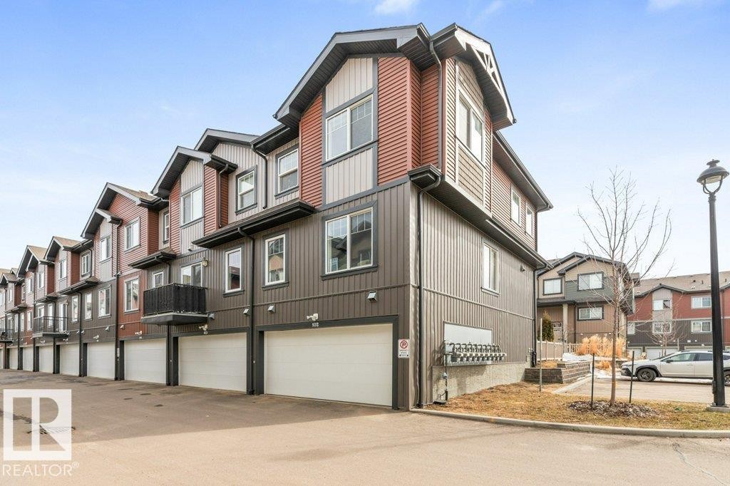 












102 3305 ORCHARDS LINK Link

,
Edmonton,




AB
T6X 2H1

