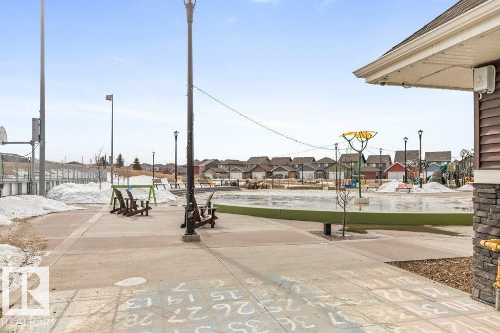 












102 3305 ORCHARDS LINK Link

,
Edmonton,




AB
T6X 2H1

