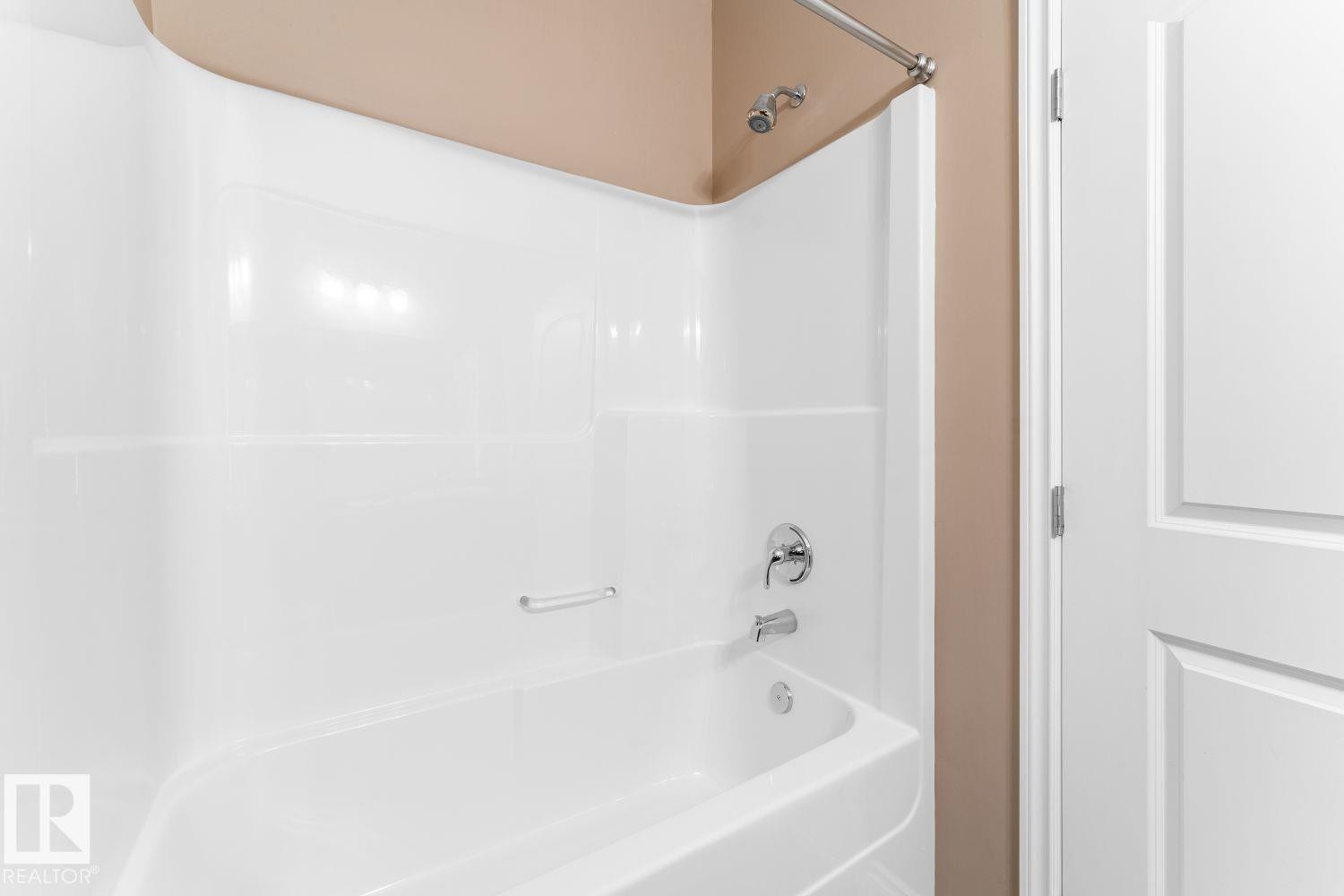 












509 13 Street

,
Cold Lake,




AB
T9M 1B3

