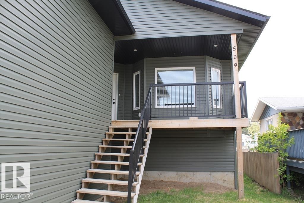 












509 13 Street

,
Cold Lake,




AB
T9M 1B3

