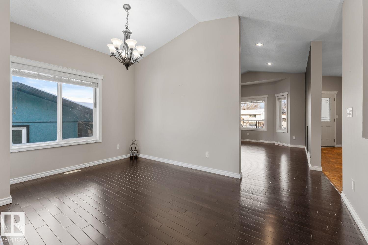 












509 13 Street

,
Cold Lake,




AB
T9M 1B3

