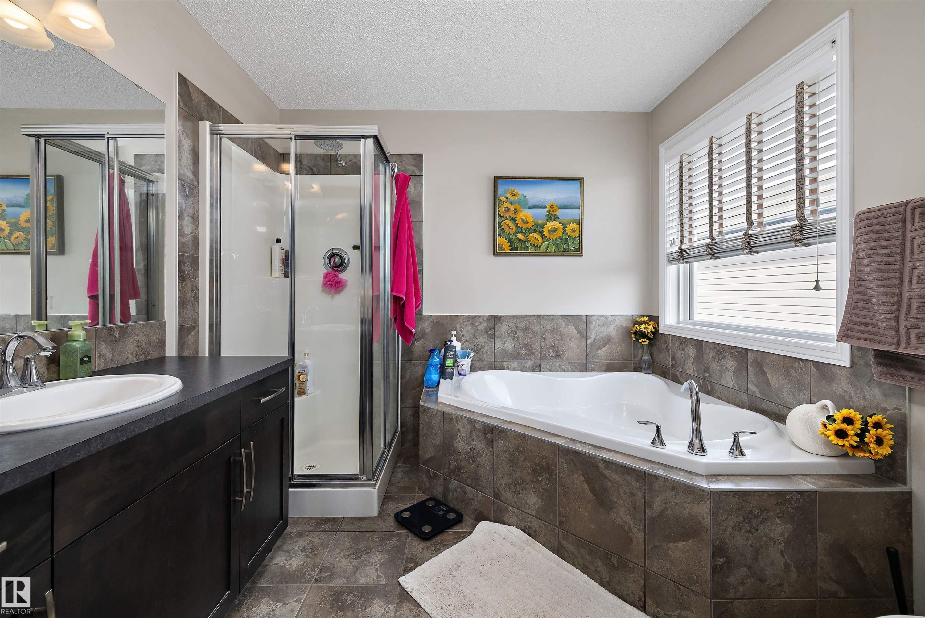












1310 114B Street

,
Edmonton,




AB
T6W 0G7

