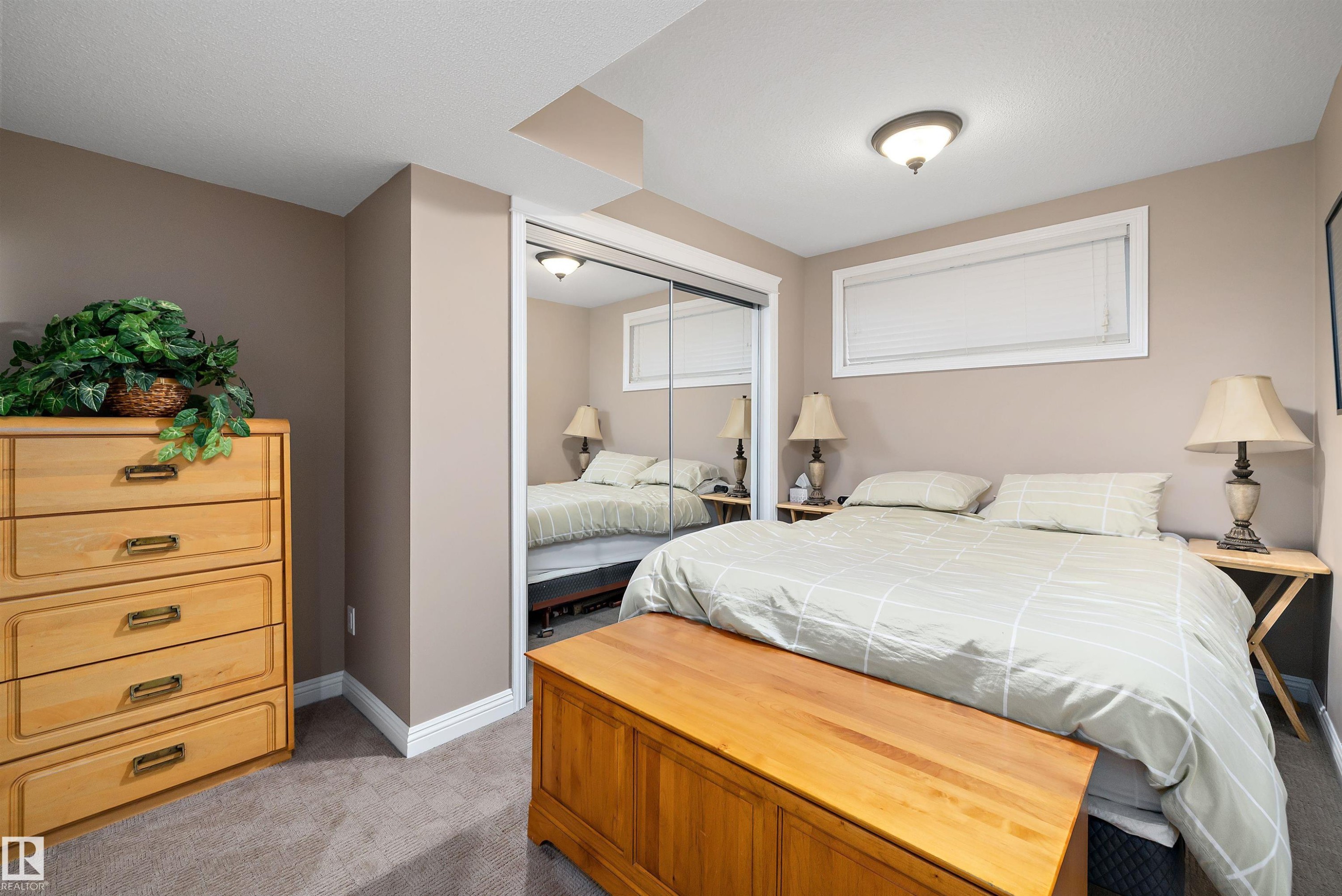 












1310 114B Street

,
Edmonton,




AB
T6W 0G7

