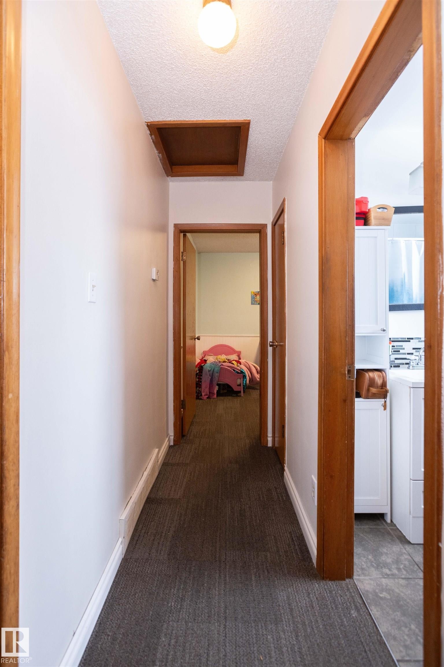 












4420 56 Avenue

,
Barrhead,




AB
T7N 1K6

