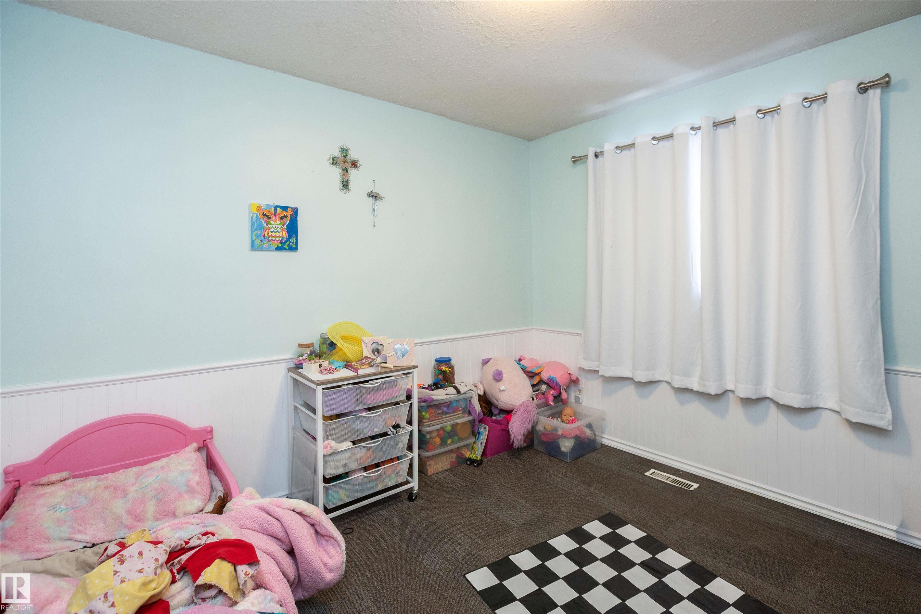 












4420 56 Avenue

,
Barrhead,




AB
T7N 1K6

