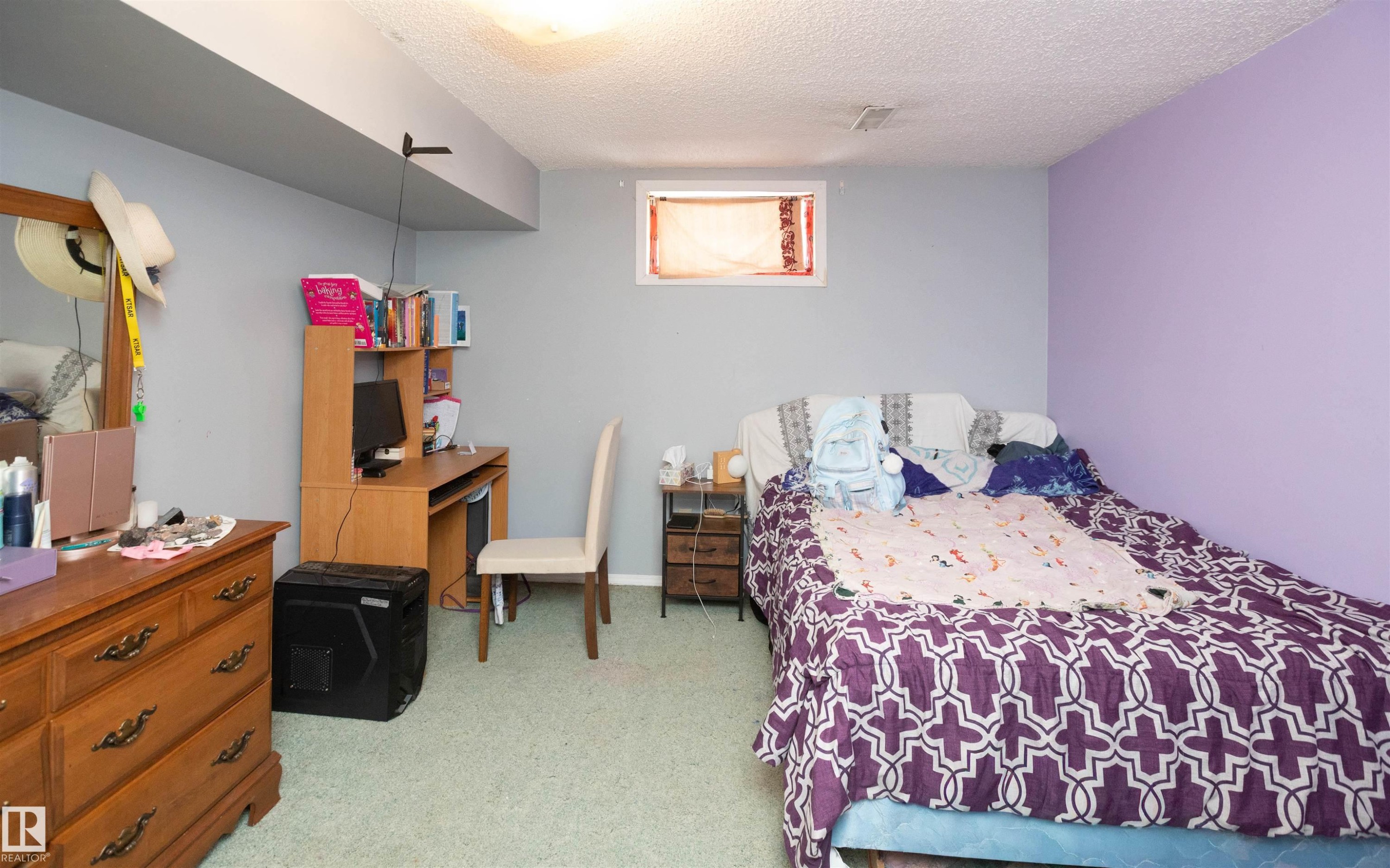 












4420 56 Avenue

,
Barrhead,




AB
T7N 1K6

