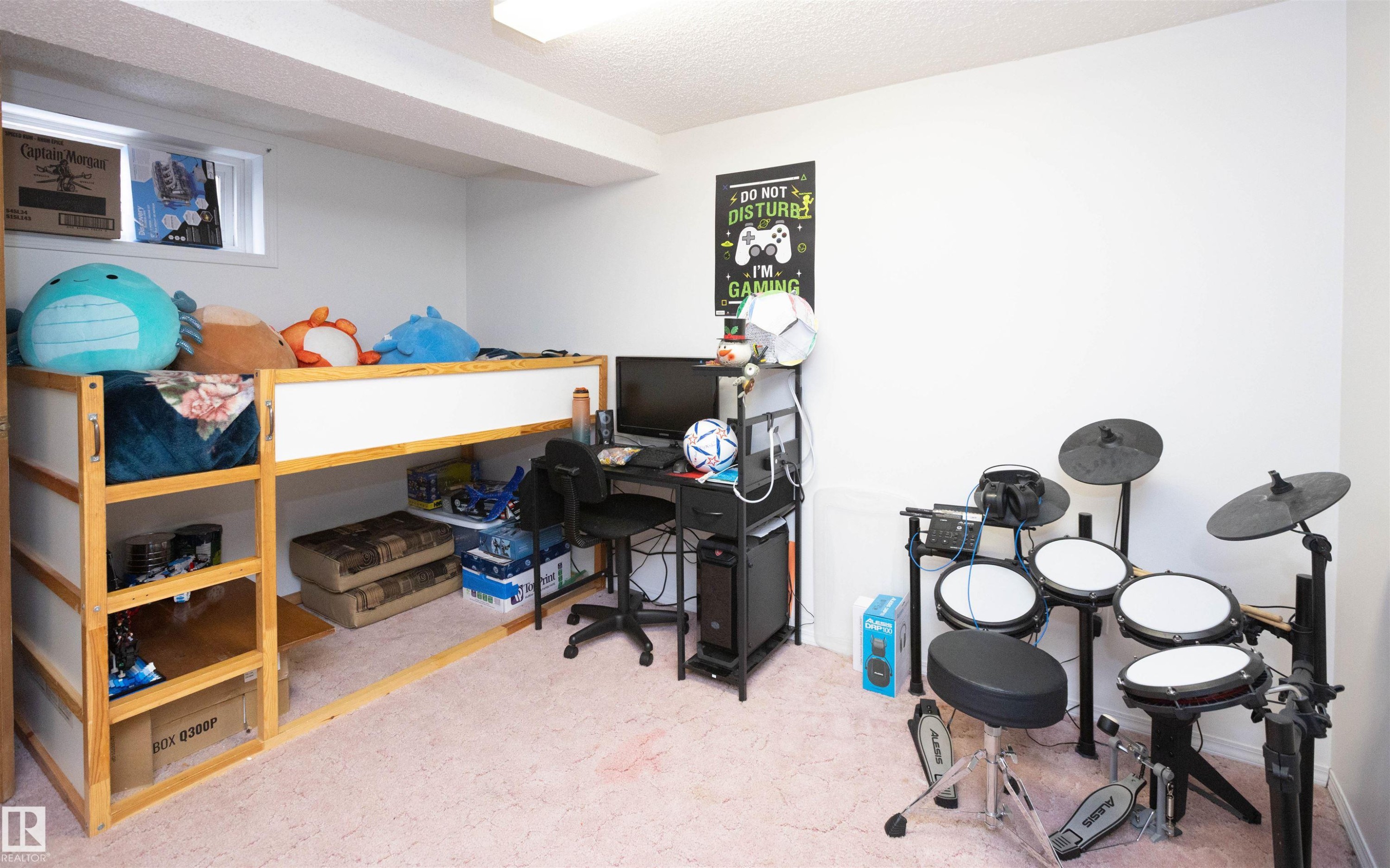 












4420 56 Avenue

,
Barrhead,




AB
T7N 1K6

