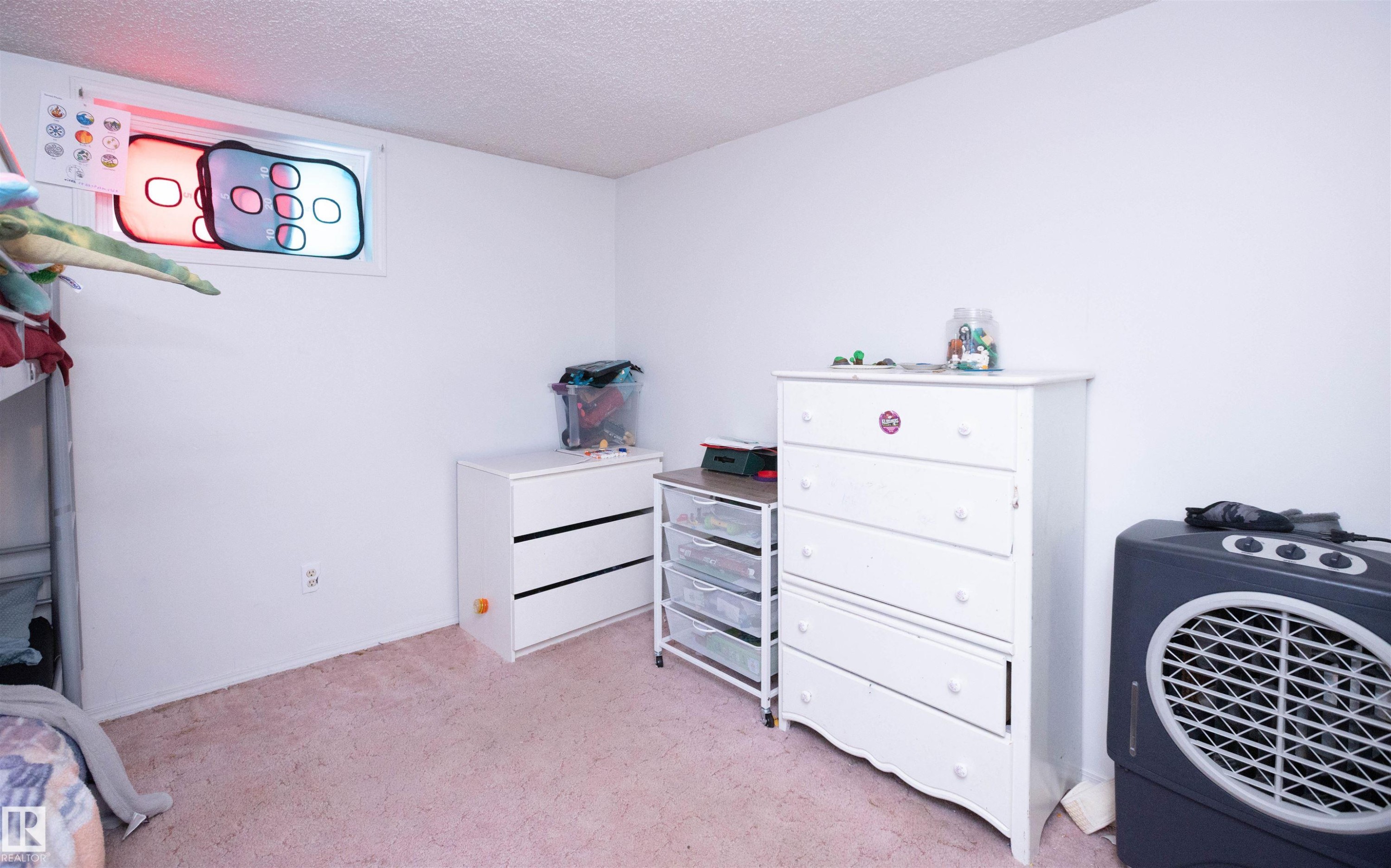 












4420 56 Avenue

,
Barrhead,




AB
T7N 1K6

