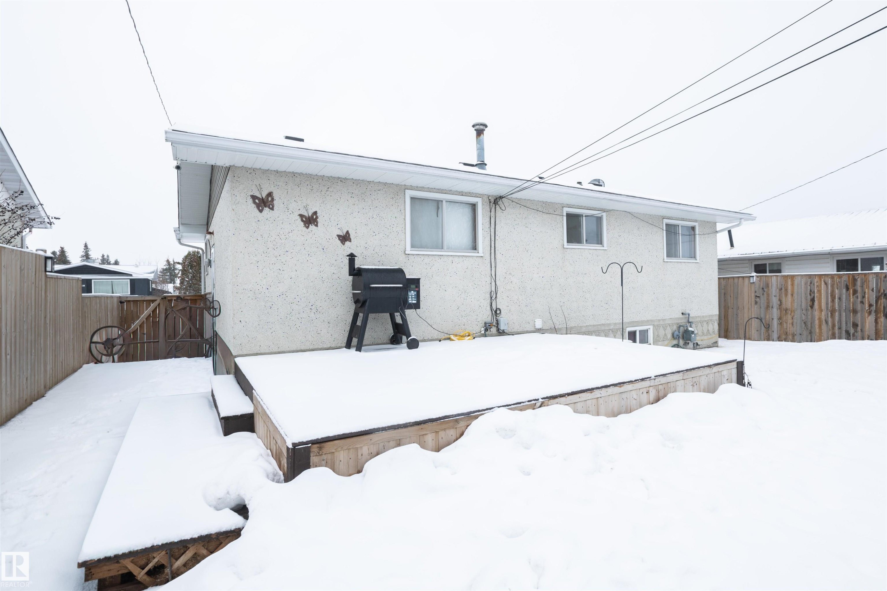 












4420 56 Avenue

,
Barrhead,




AB
T7N 1K6

