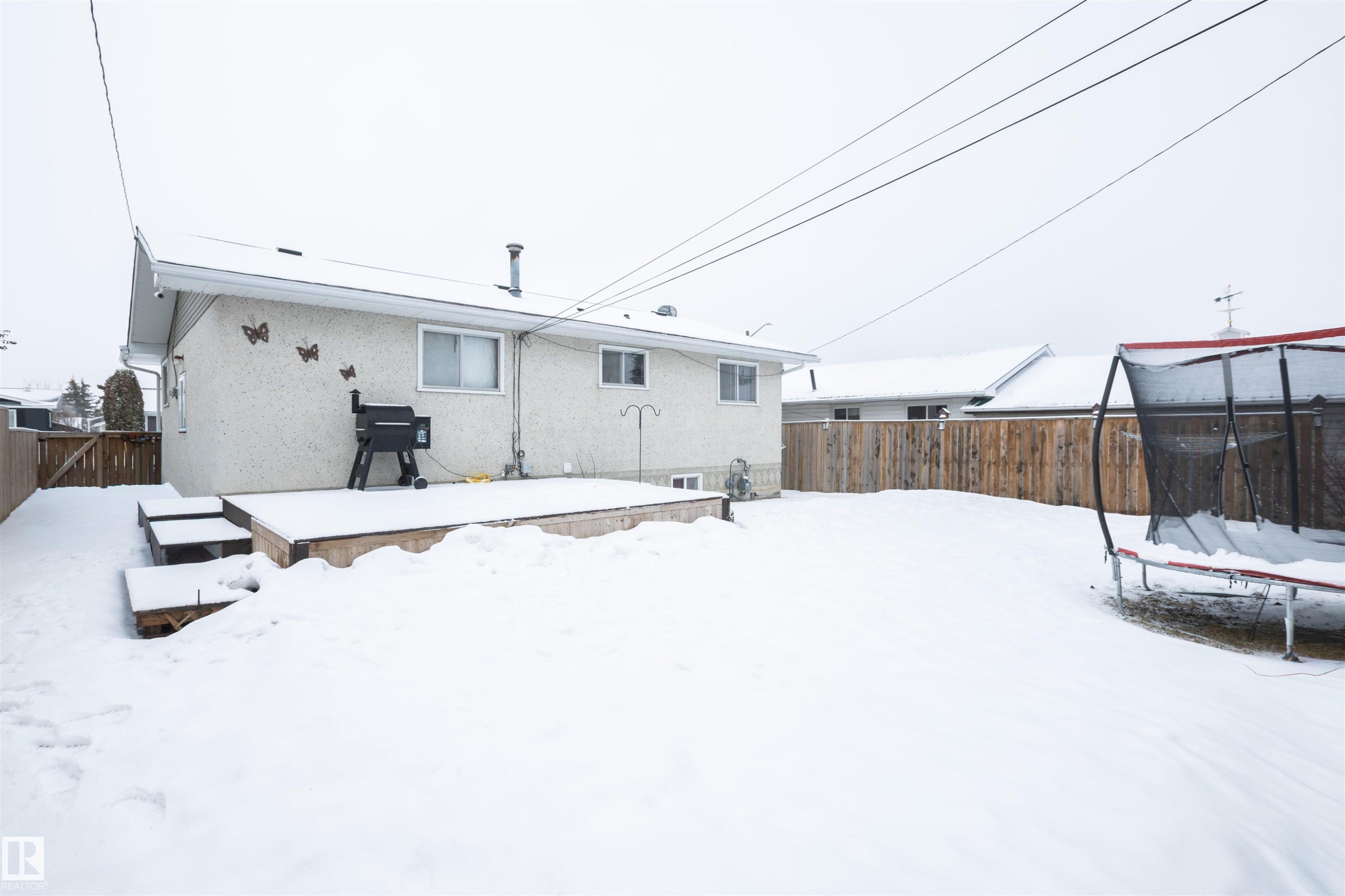 












4420 56 Avenue

,
Barrhead,




AB
T7N 1K6

