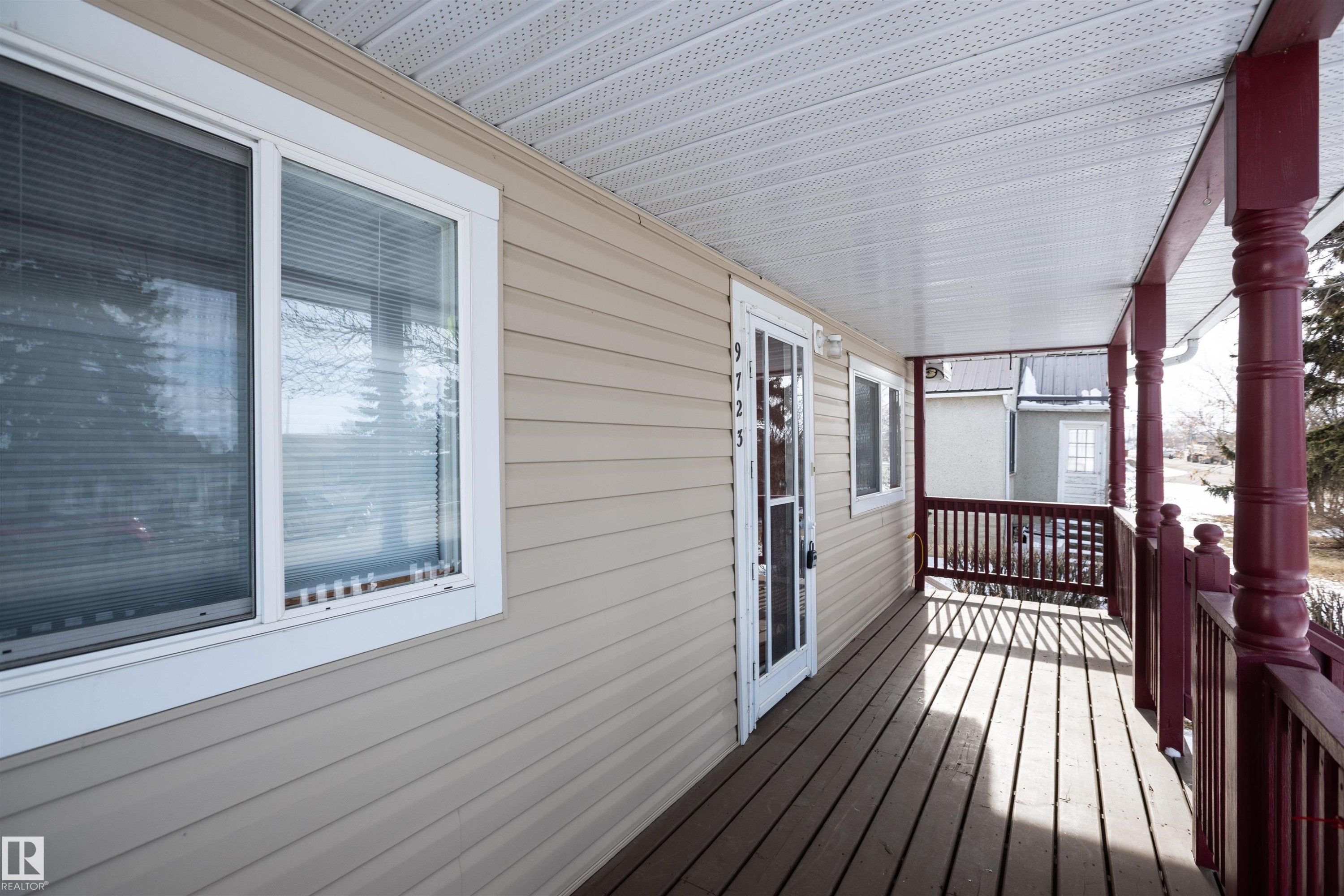 












9723 107 Street

,
Westlock,




AB
T7P 2K8


