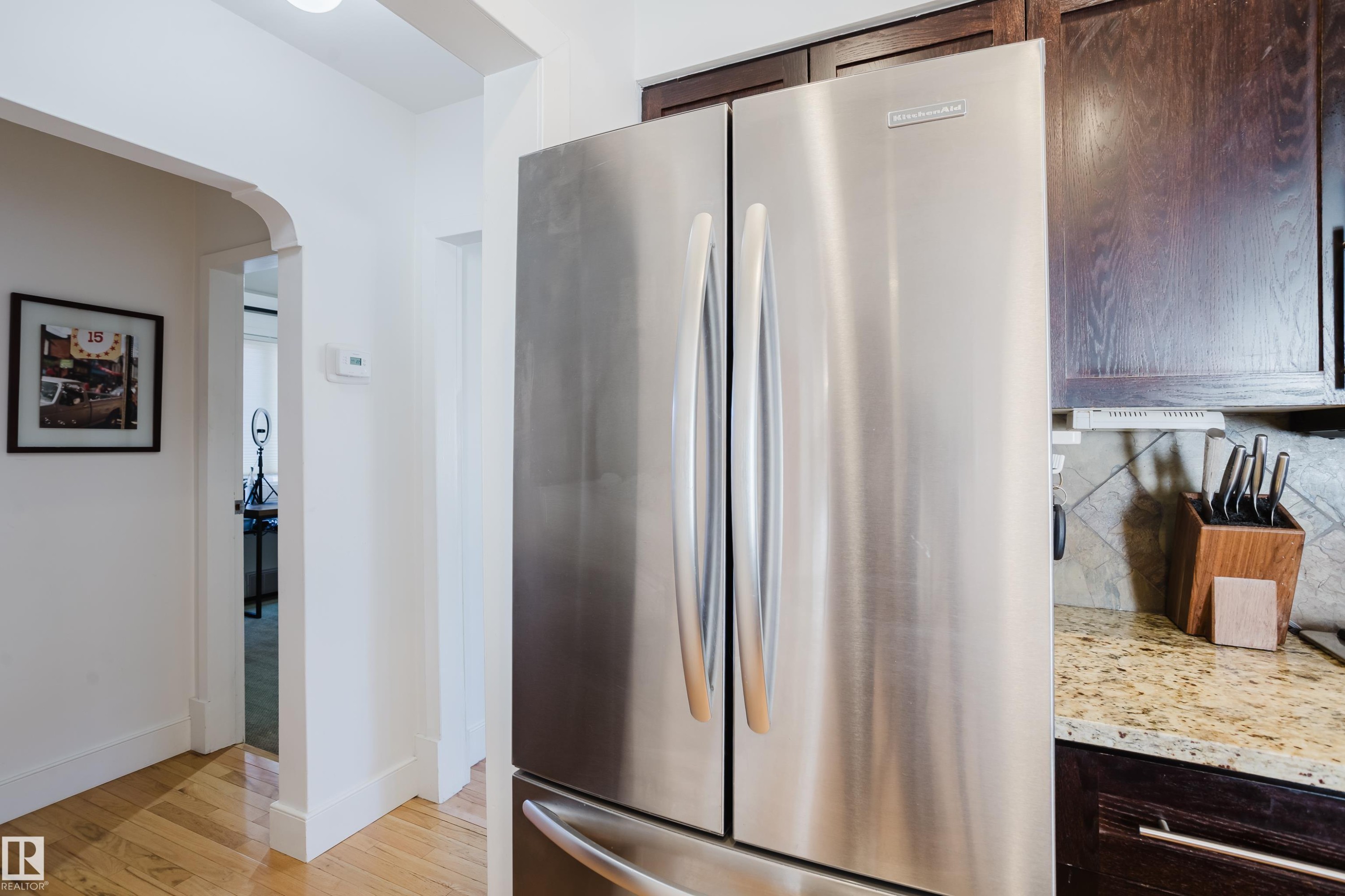 












10643 66 Avenue

,
Edmonton,




AB
T6H 1X5

