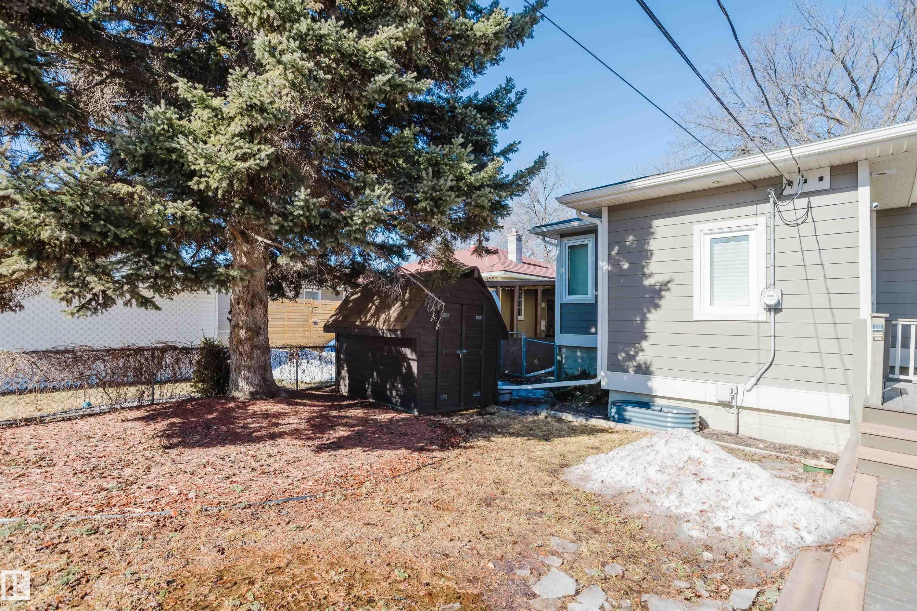 












10643 66 Avenue

,
Edmonton,




AB
T6H 1X5

