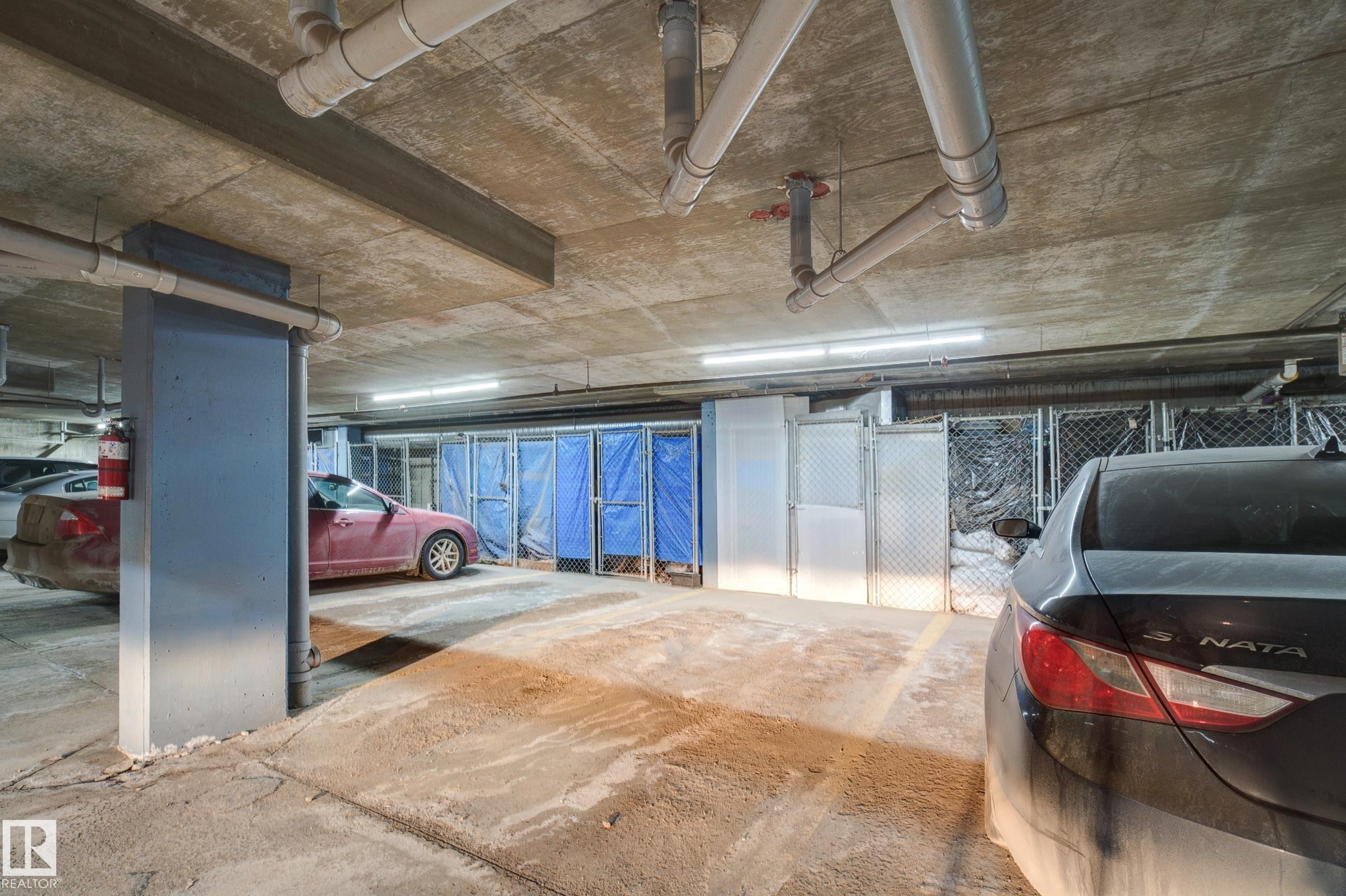 












406 12110 106 Avenue

,
Edmonton,




AB
T5N 4R9

