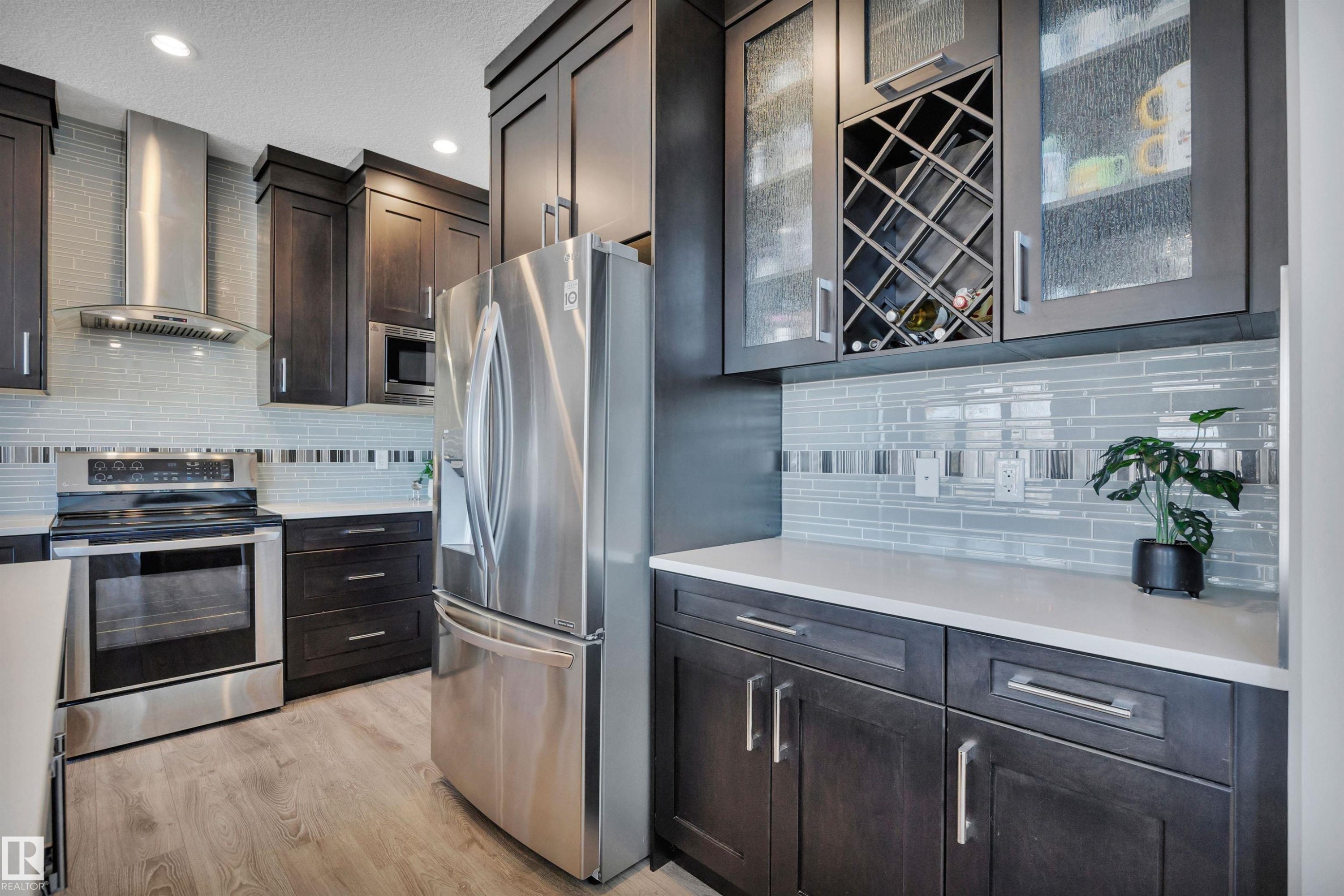 












36 Sandalwood Place

,
Leduc,




AB
T9E 1C3

