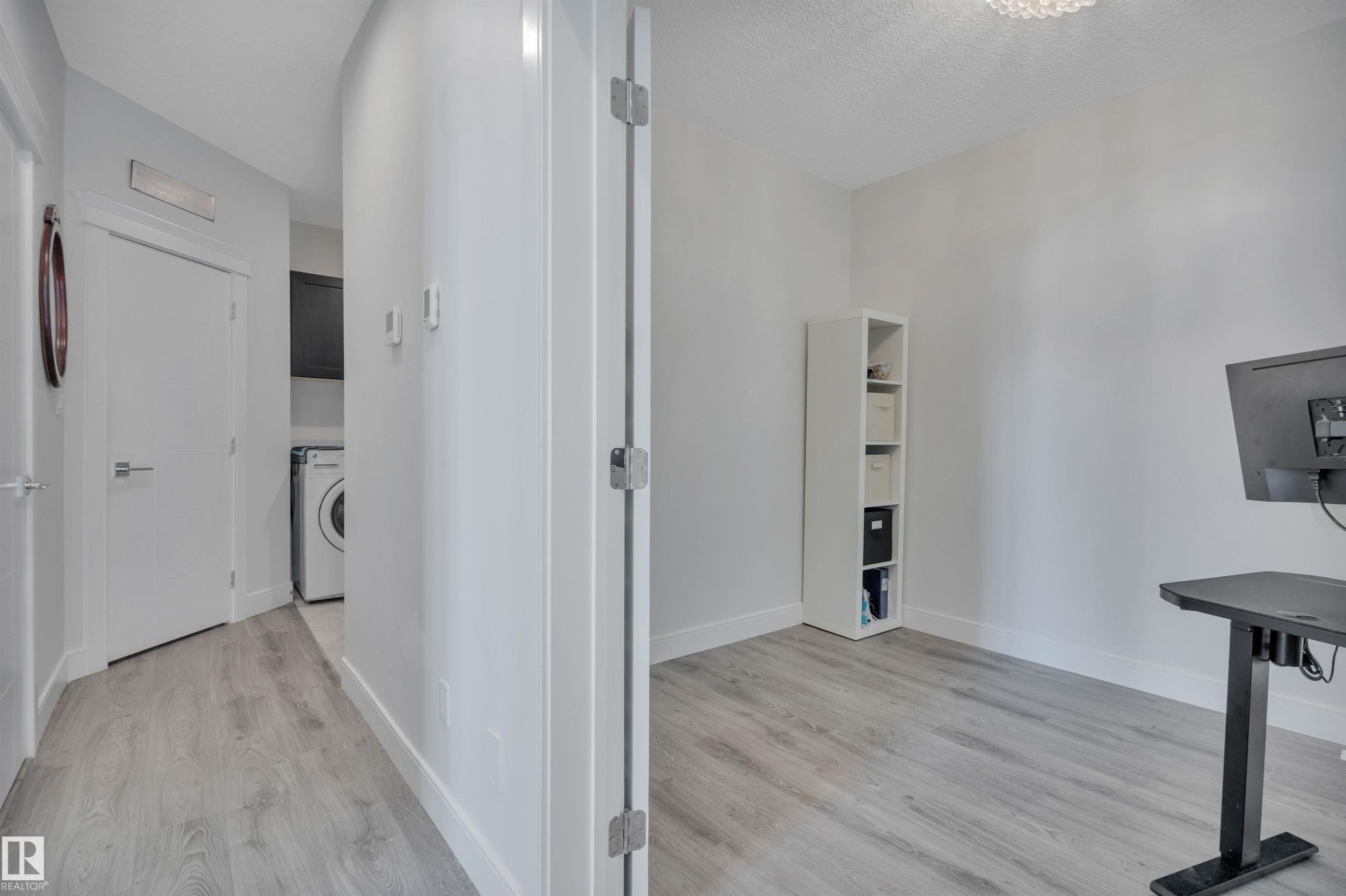 












36 Sandalwood Place

,
Leduc,




AB
T9E 1C3

