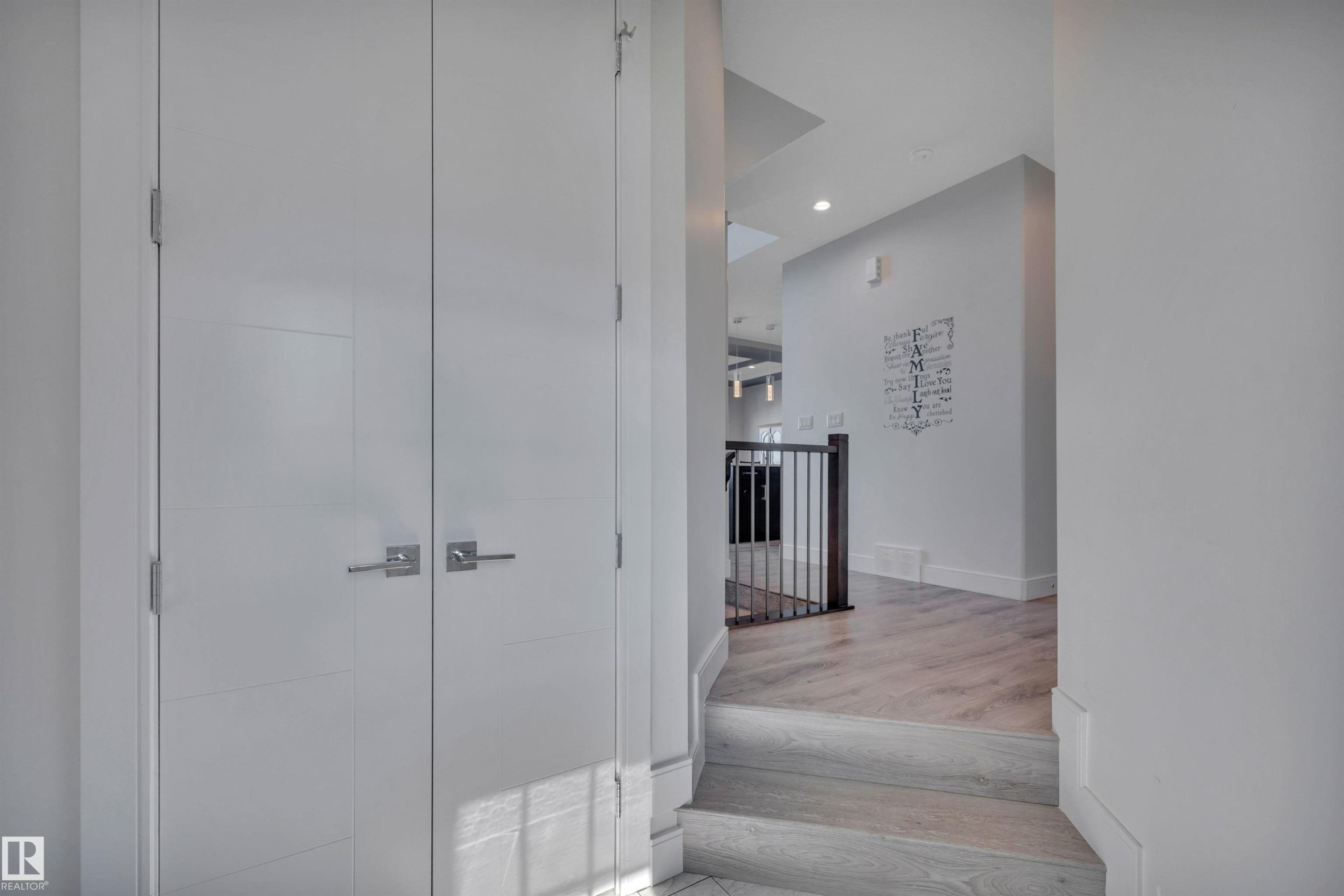 












36 Sandalwood Place

,
Leduc,




AB
T9E 1C3

