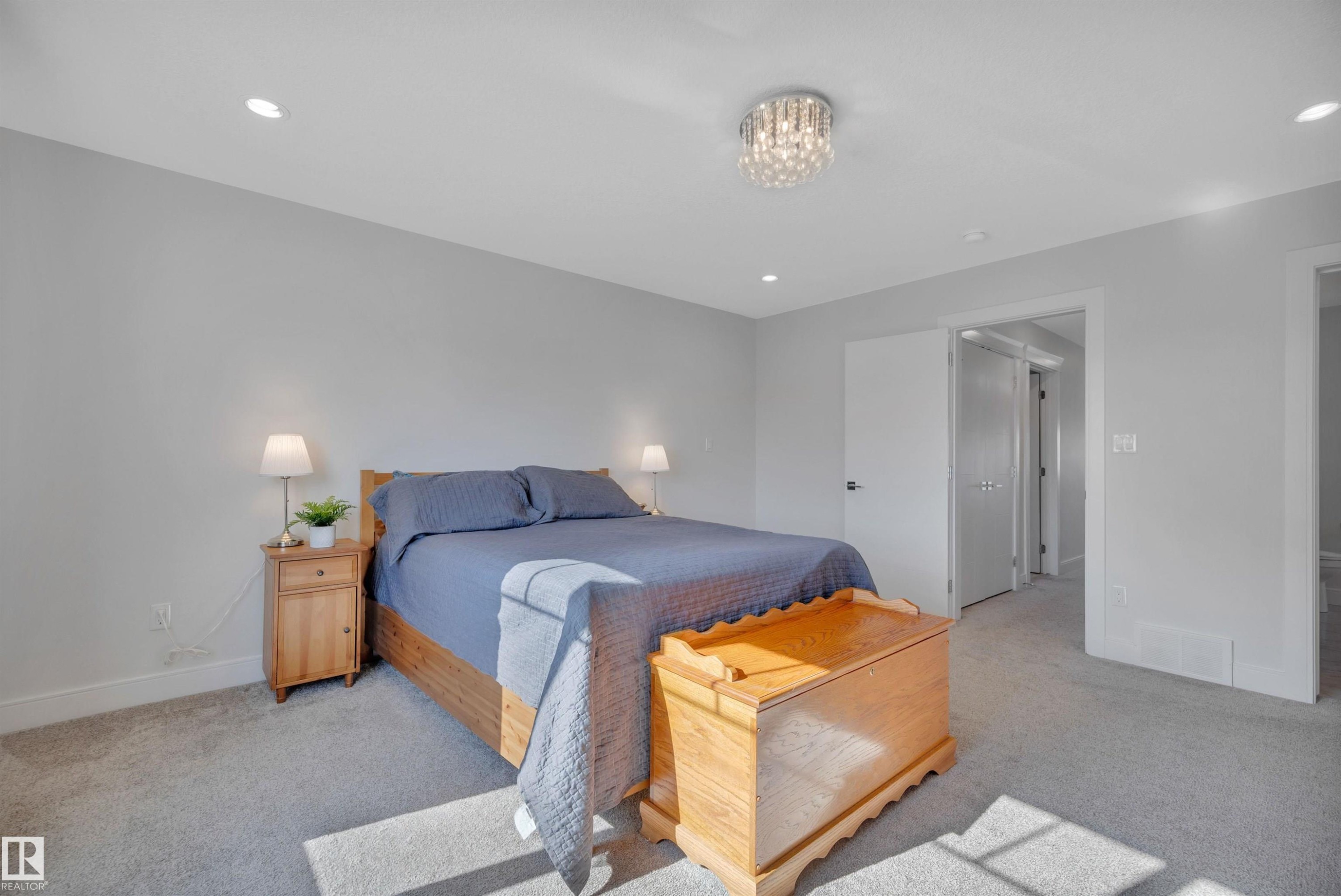 












36 Sandalwood Place

,
Leduc,




AB
T9E 1C3

