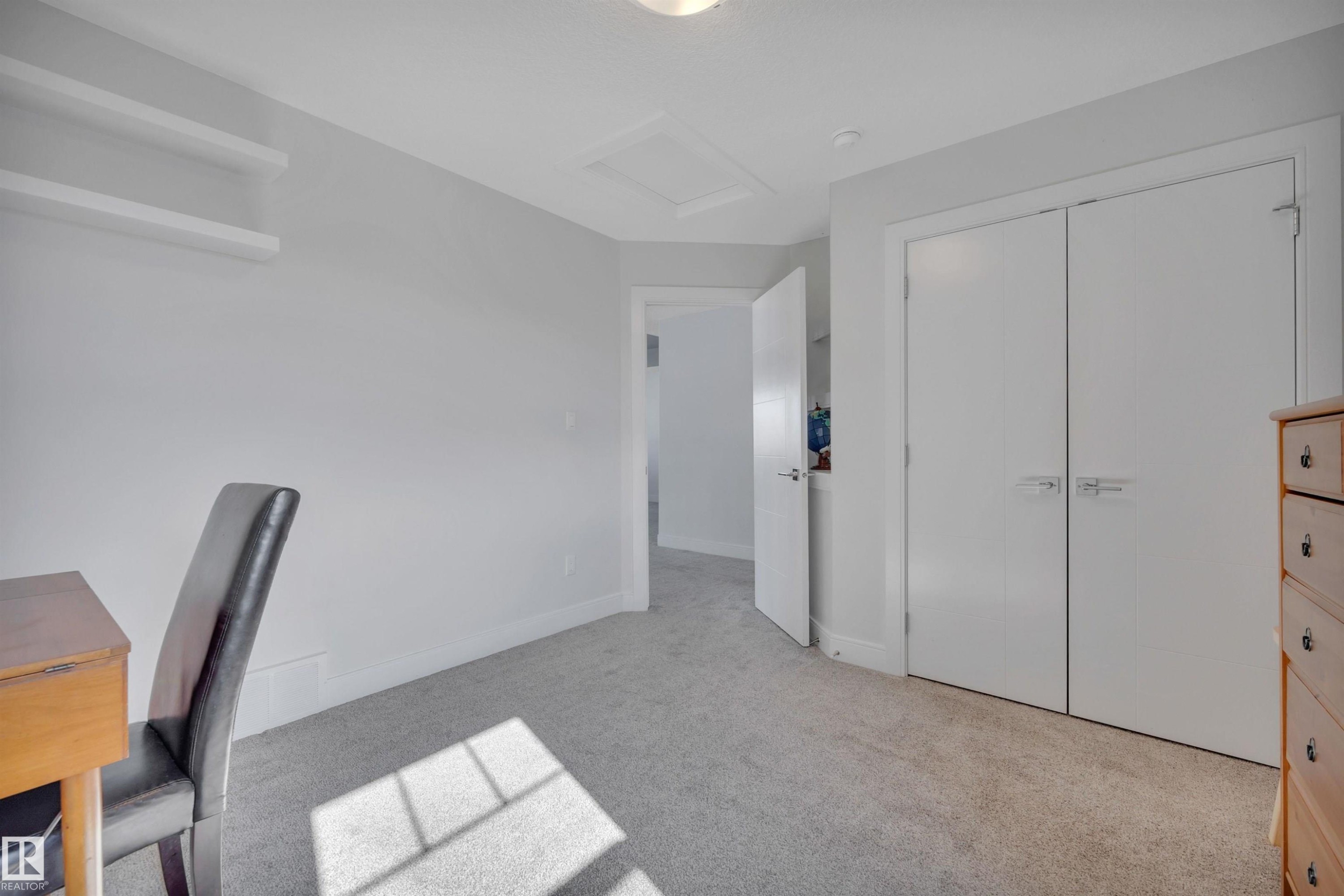 












36 Sandalwood Place

,
Leduc,




AB
T9E 1C3

