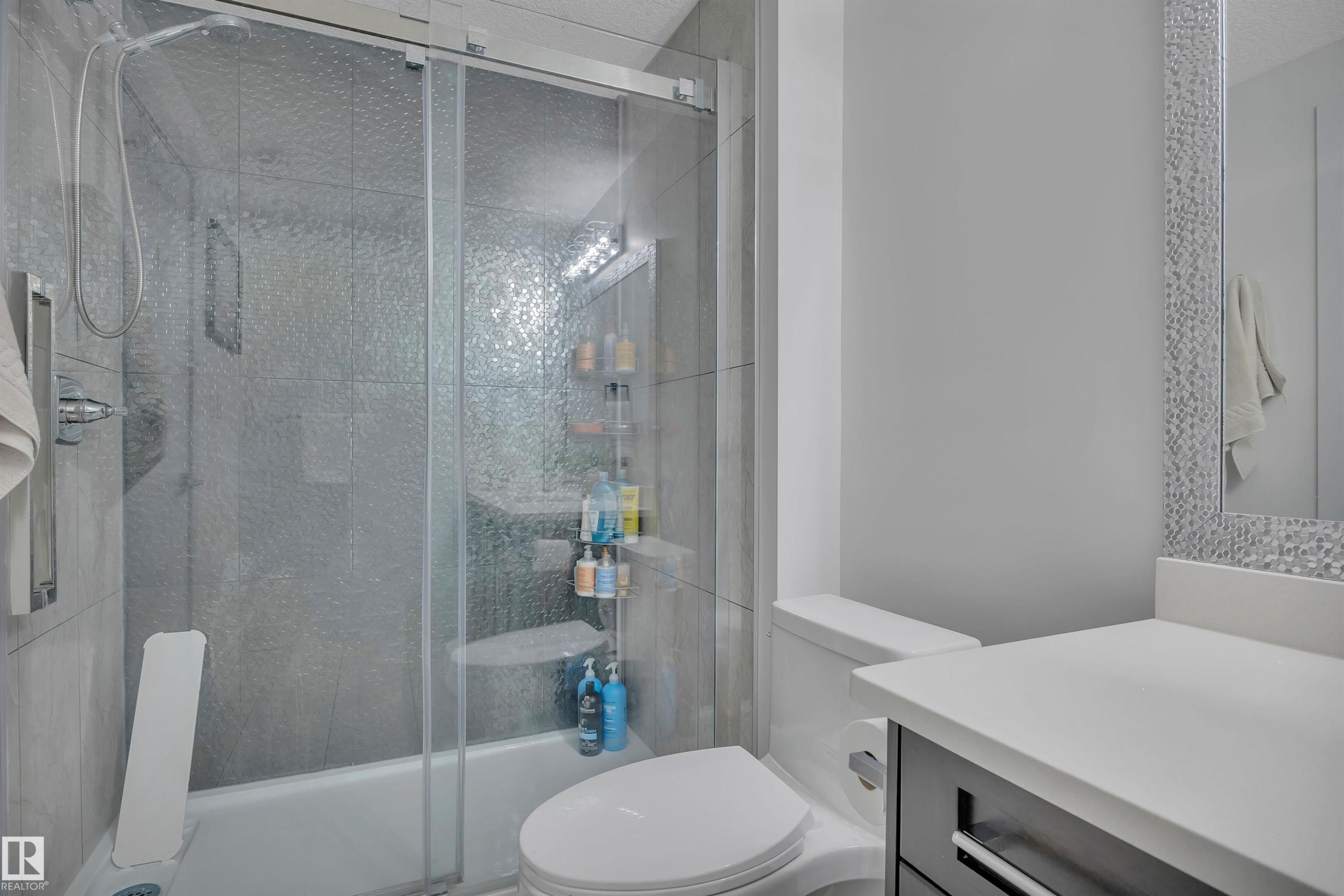 












36 Sandalwood Place

,
Leduc,




AB
T9E 1C3

