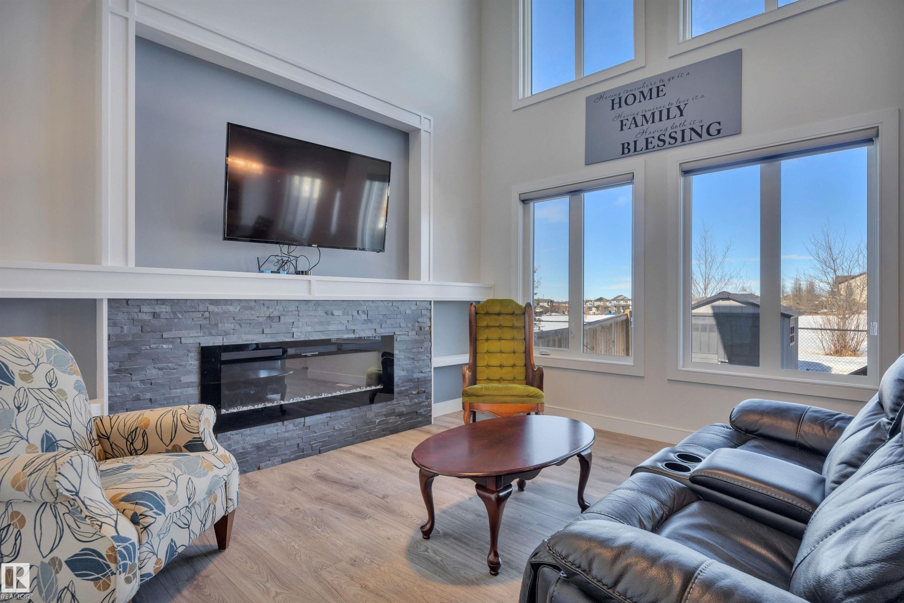 












36 Sandalwood Place

,
Leduc,




AB
T9E 1C3

