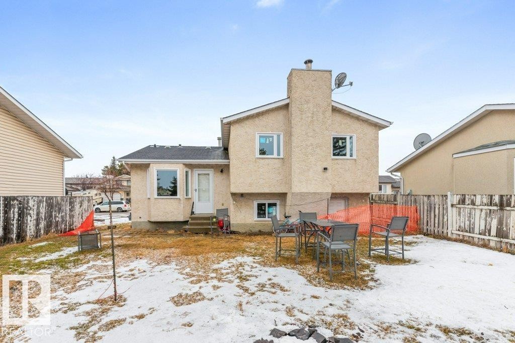 












3132 49A Street

,
Edmonton,




AB
T6L 4Y6

