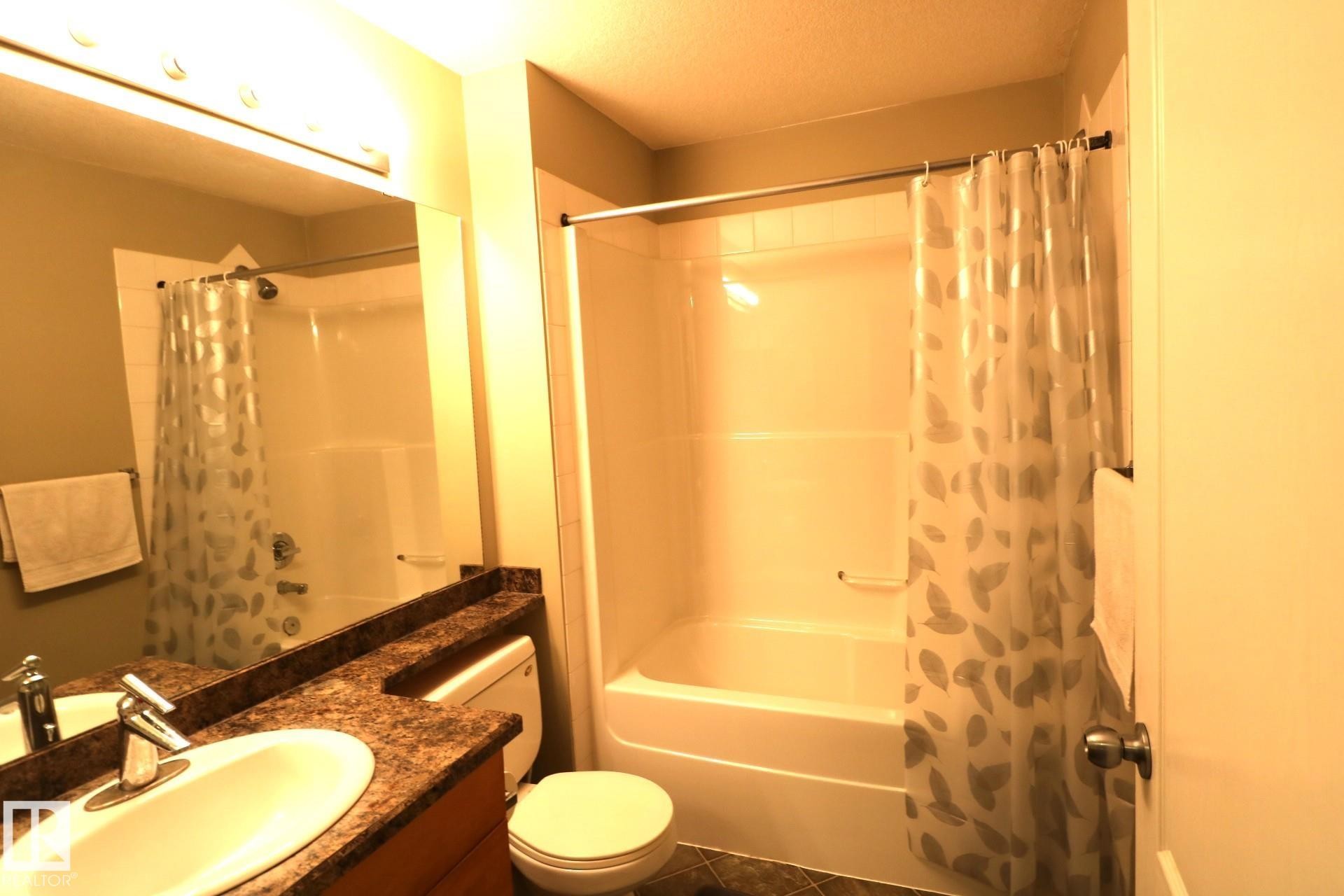 












1118 330 CLAIREVIEW STATION Drive

,
Edmonton,




AB
T5Y 0E6

