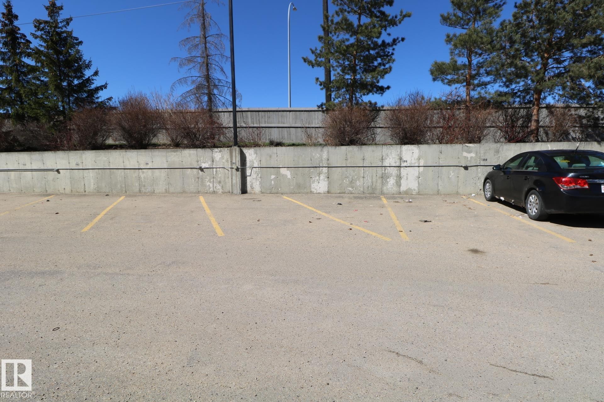 












1118 330 CLAIREVIEW STATION Drive

,
Edmonton,




AB
T5Y 0E6


