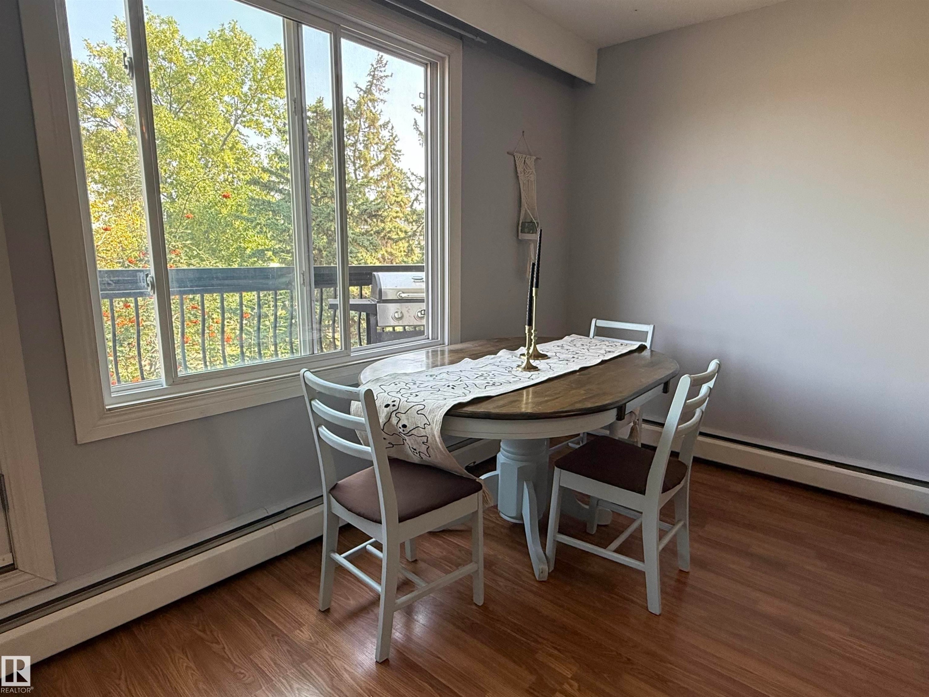 












207 7815 159 Street

,
Edmonton,




AB
T5R 2E1

