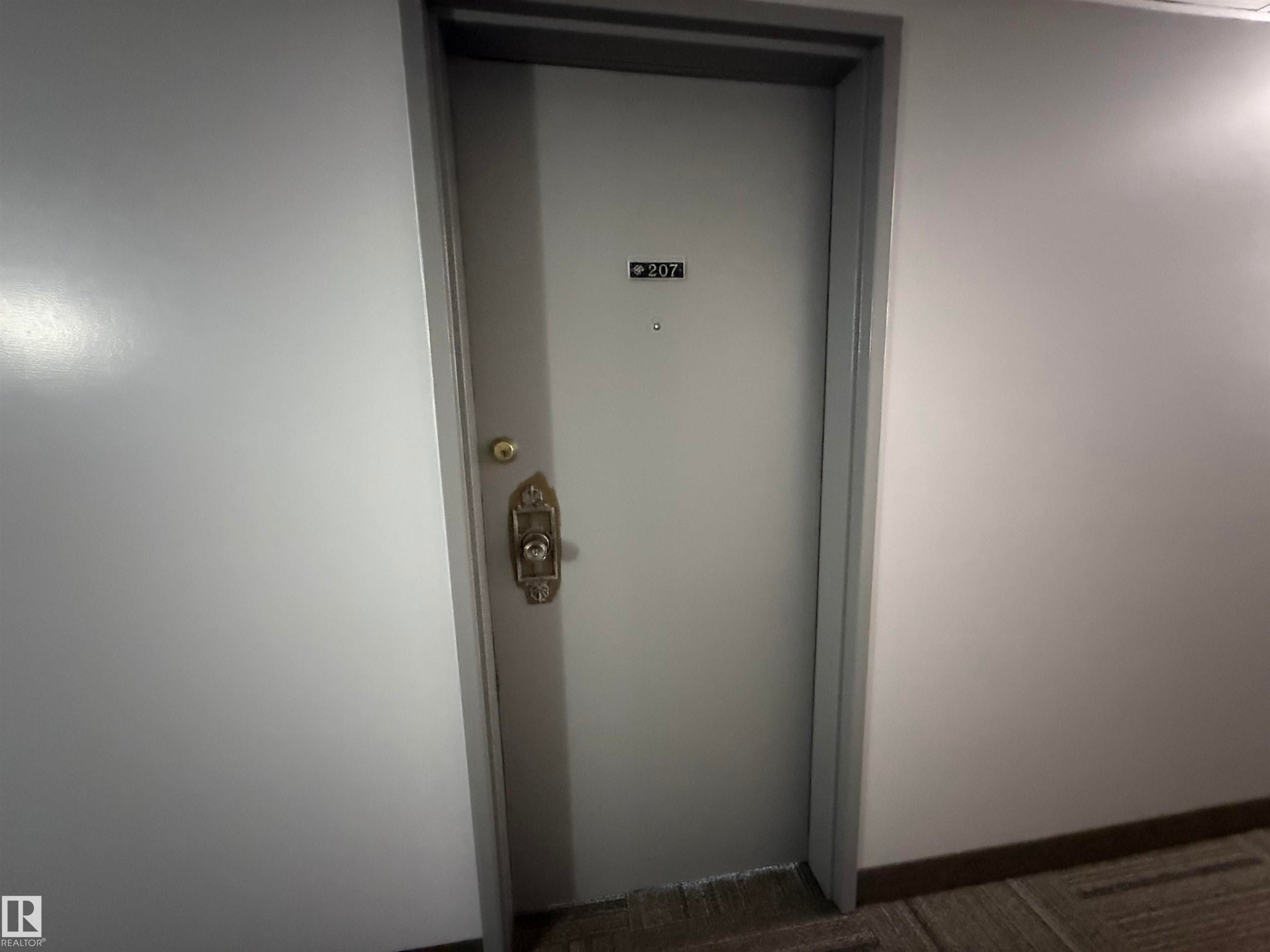 












207 7815 159 Street

,
Edmonton,




AB
T5R 2E1

