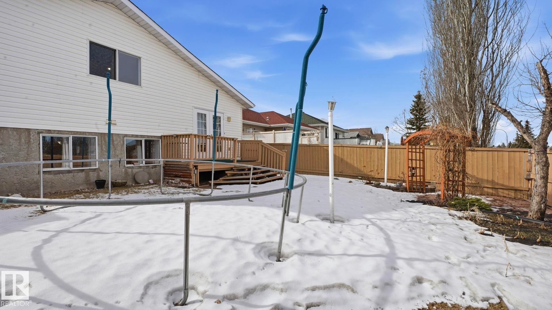 












1120 KANE Wynd

,
Edmonton,




AB
T6L 6T6

