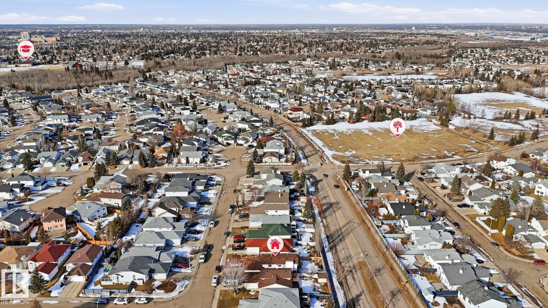 












1120 KANE Wynd

,
Edmonton,




AB
T6L 6T6

