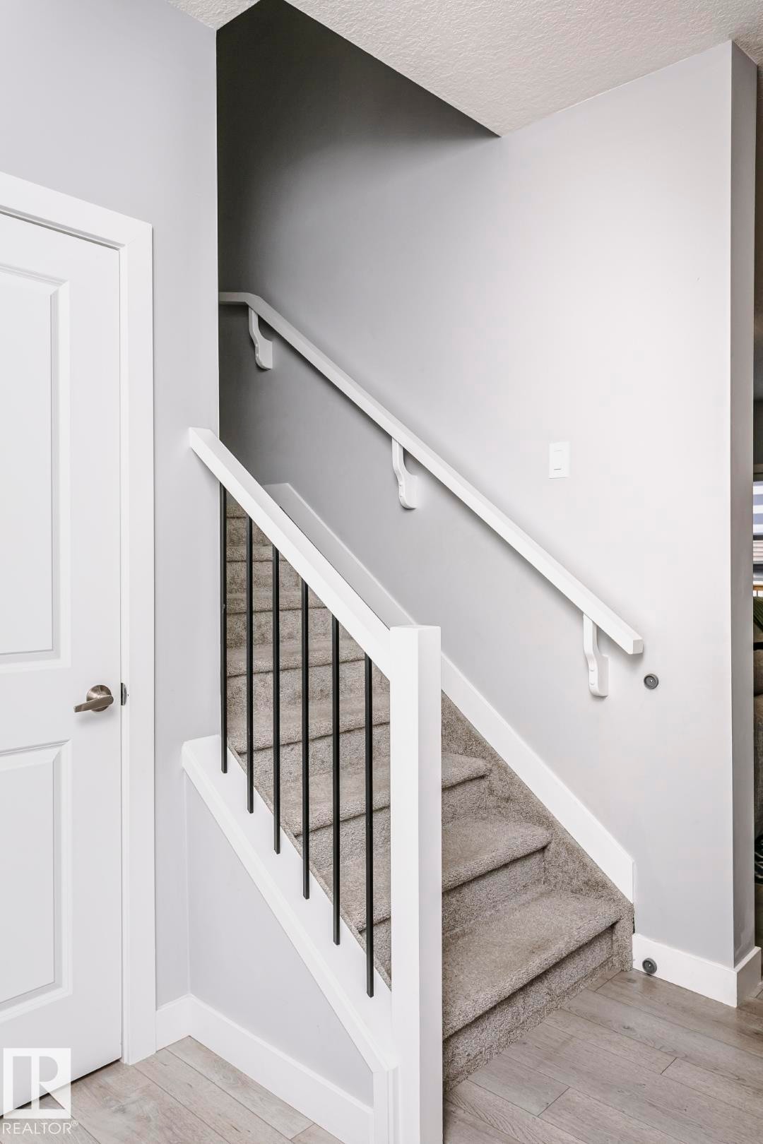 












183 ABERDEEN Crescent

,
Sherwood Park,




AB
T8H 1X2

