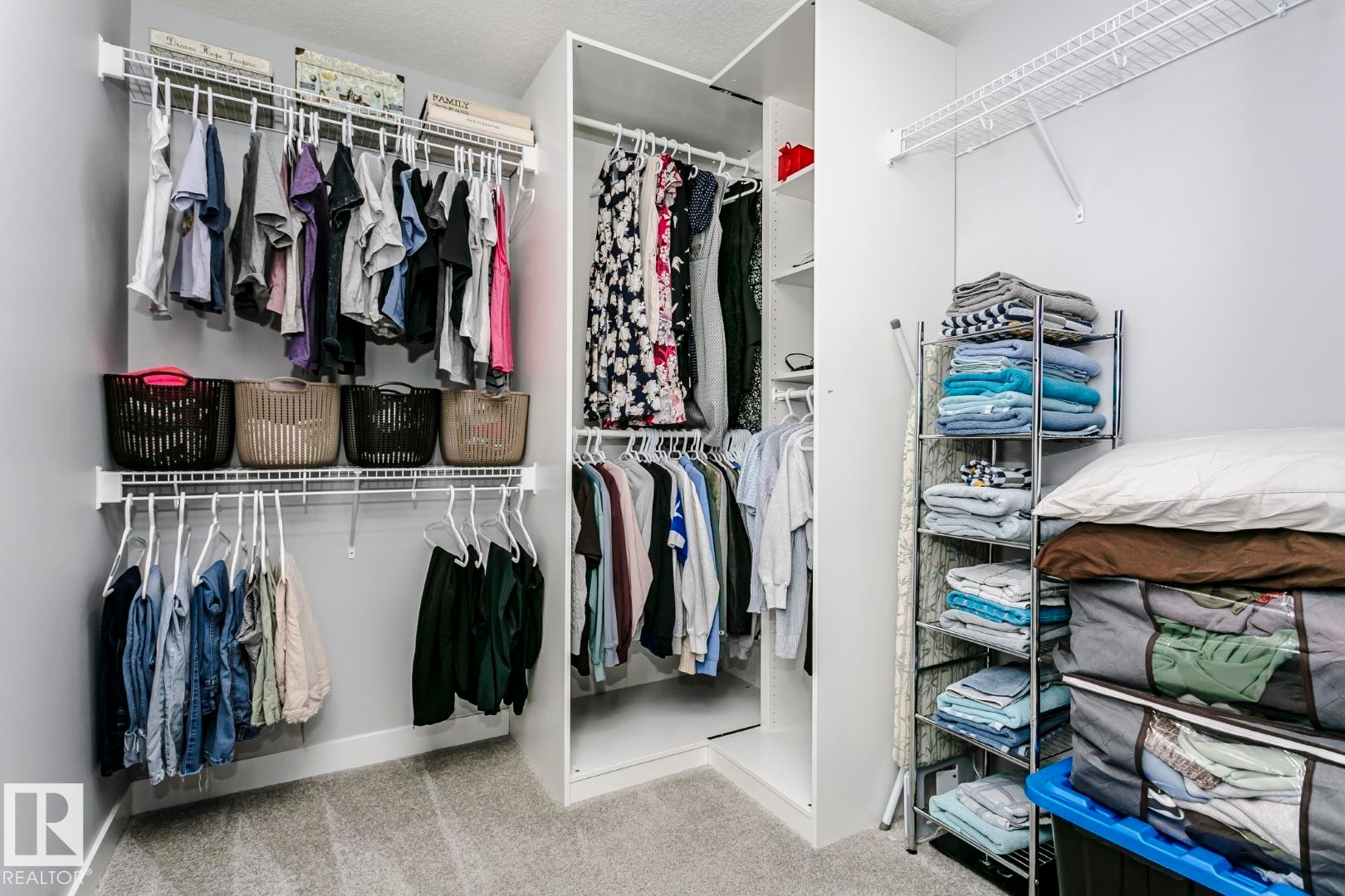 












183 ABERDEEN Crescent

,
Sherwood Park,




AB
T8H 1X2

